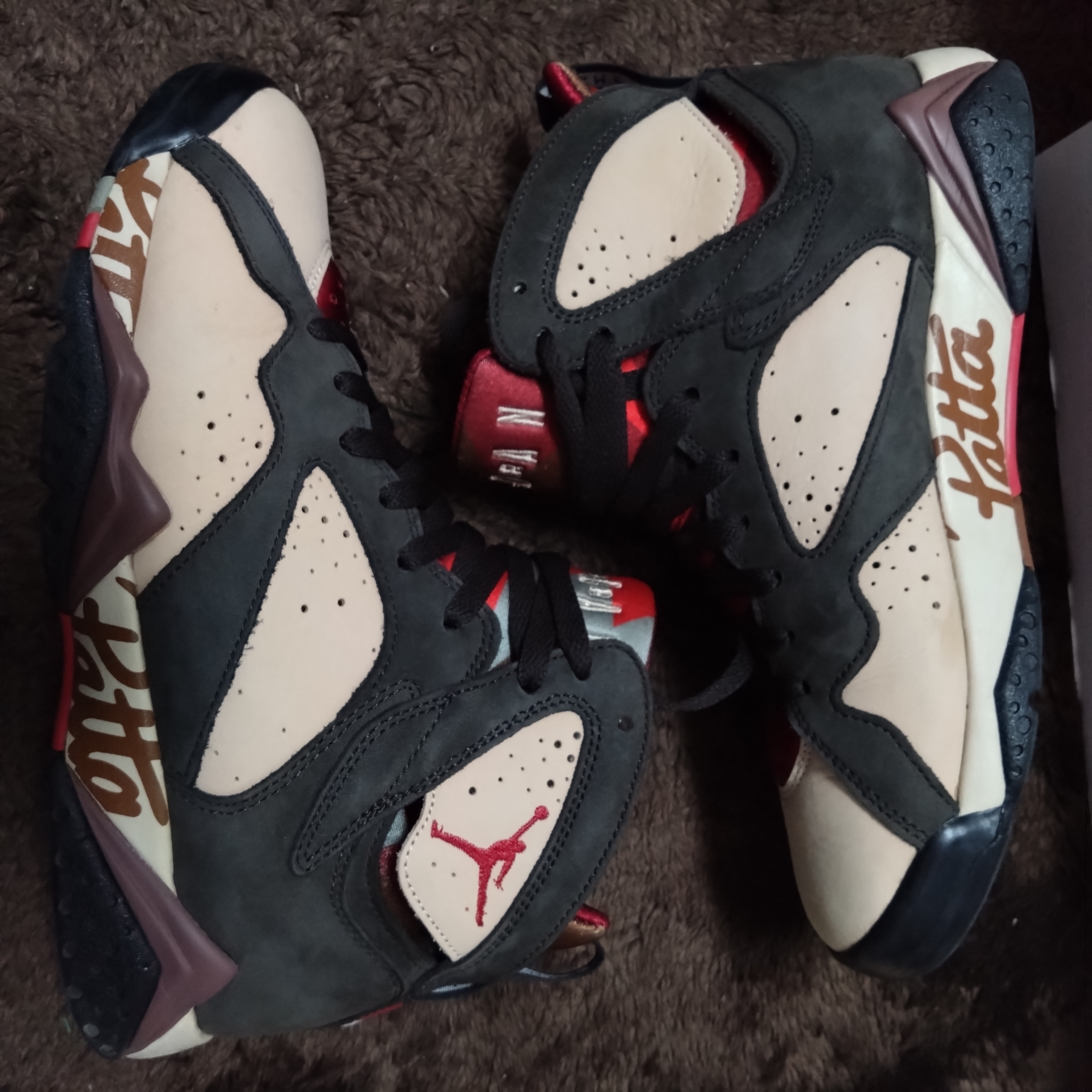 パタ × ナイキ エアジョーダン7 OG "ブラウン"