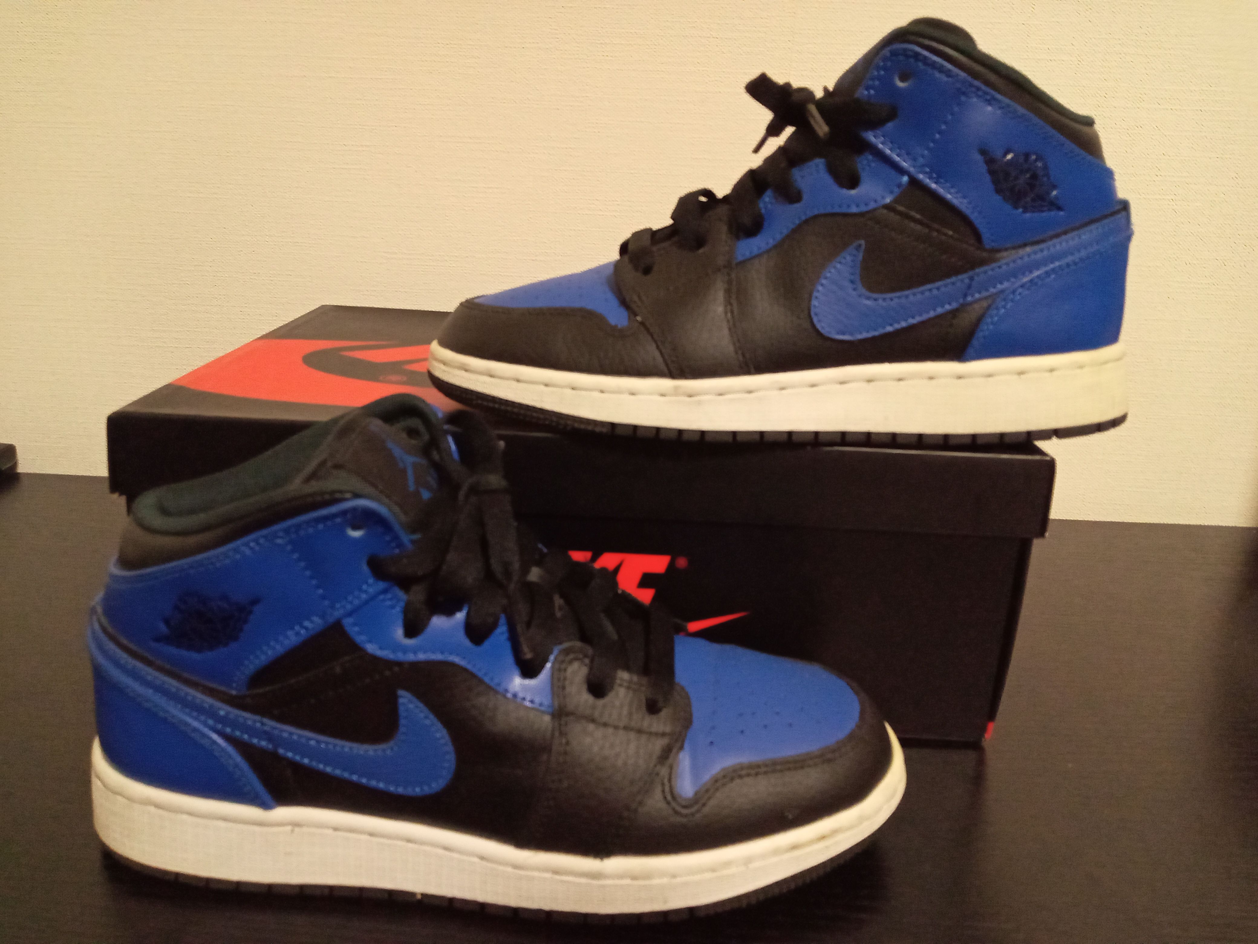 NIKE AIR JORDAN 1 MID GS "HYPER ROYAL"