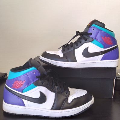 Nike Air Jordan 1 Mid "Bright Concord"
