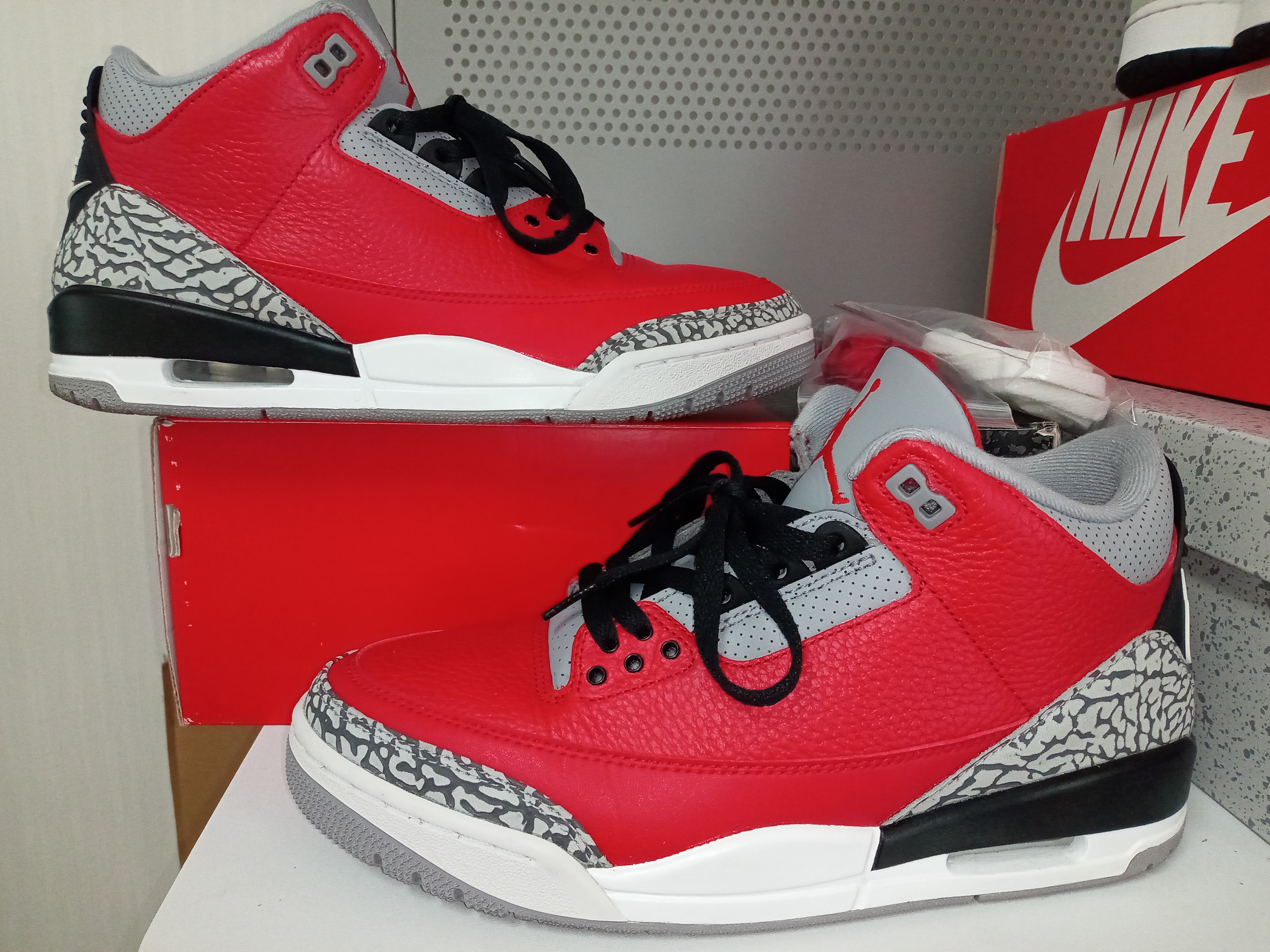 Nike Air Jordan 3 Retro SE "Unite Fire Red"