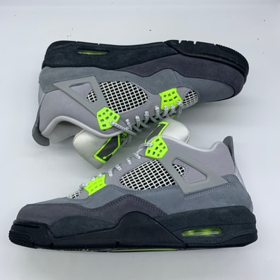 Nike Air Jordan 4 Retro LE "Neon"