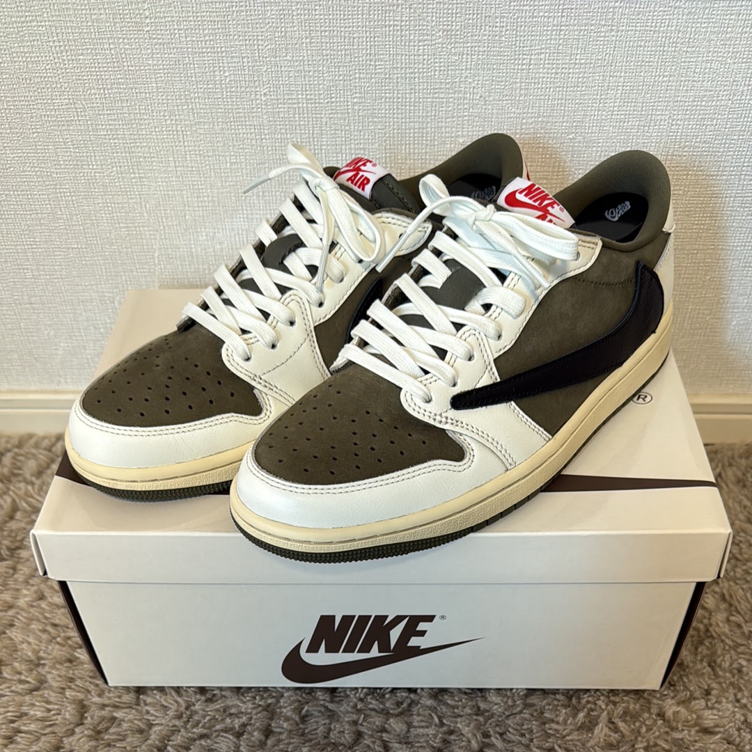 Travis Scott × Nike Air Jordan 1 Low OG SP "Reverse Olive"