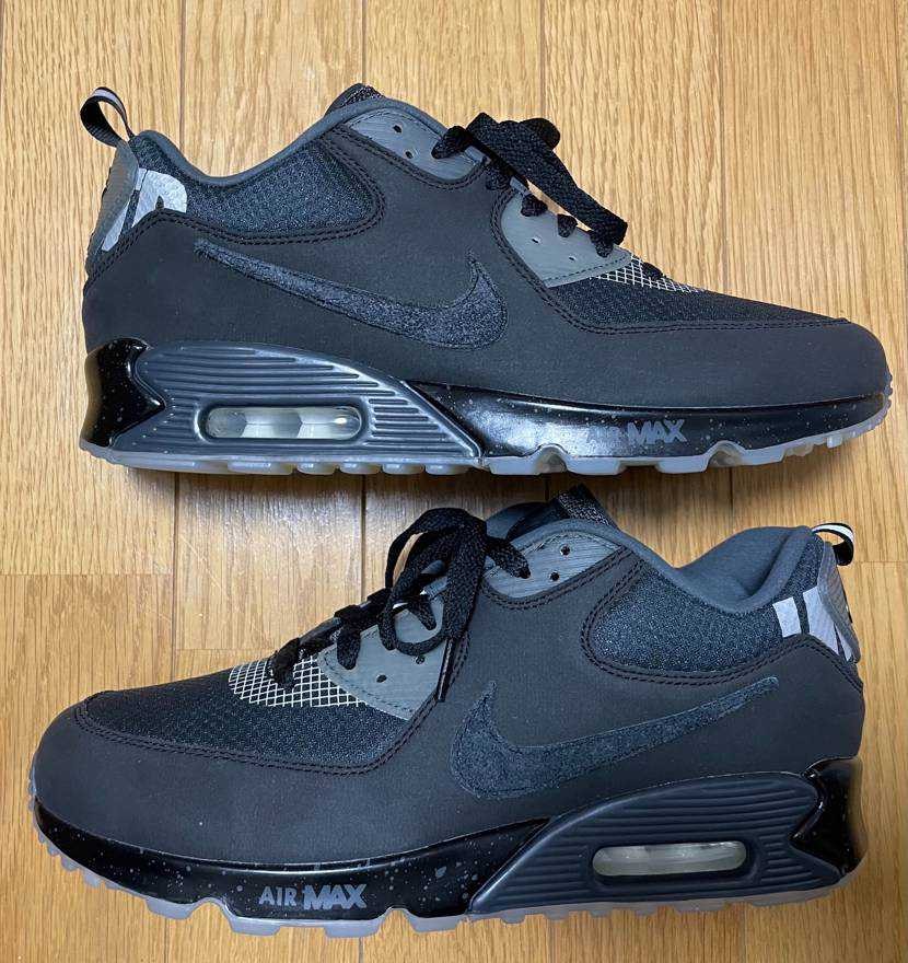 UNDEFEATED × Nike Air Max 90 "Black/Rush Pink"