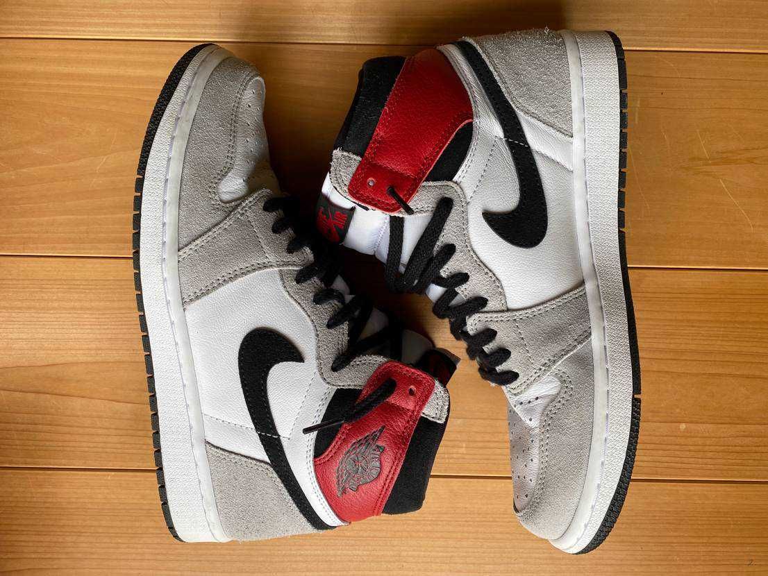 Nike Air Jordan 1 High OG "White/Black/Light Smoke Grey"