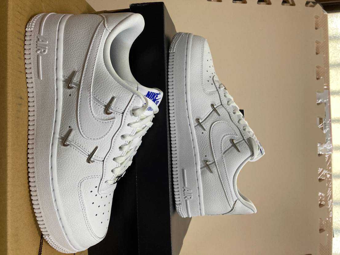 Nike Women's Air Force 1 Low ’07 LX "Sisterhood" CHROME LUEX