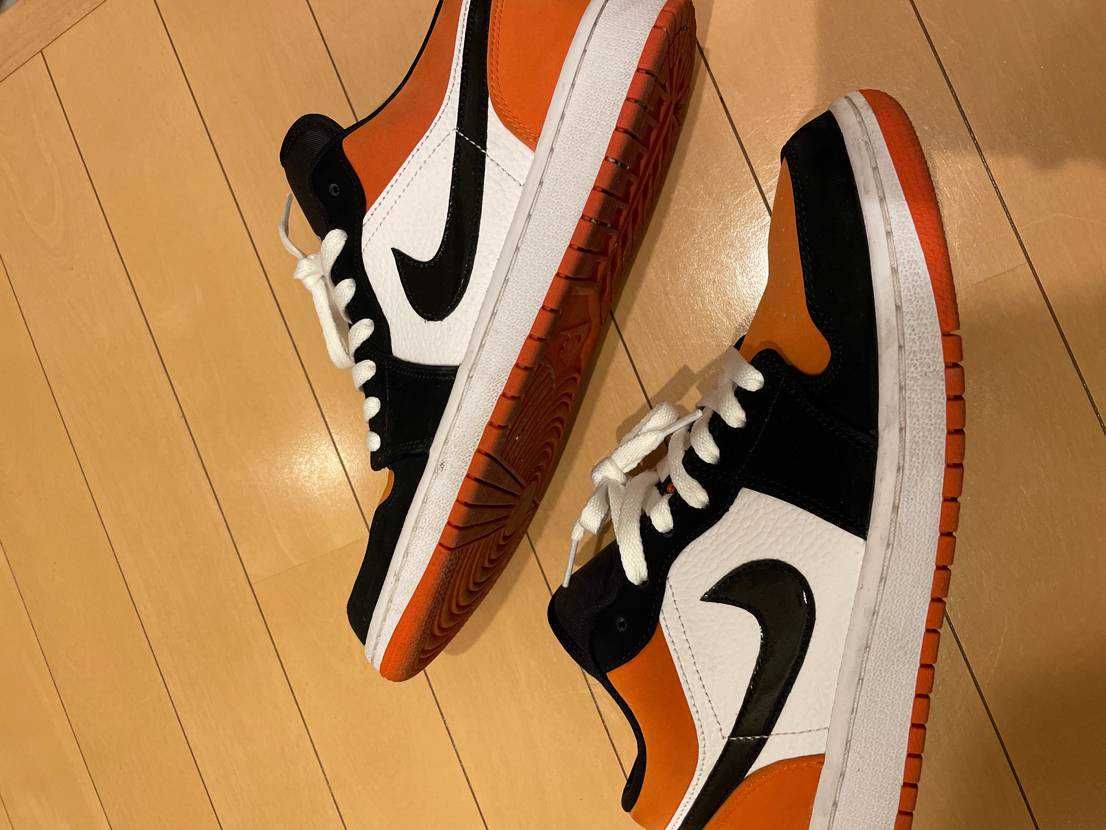Nike Air Jordan 1 Low "Shattered Backboard"