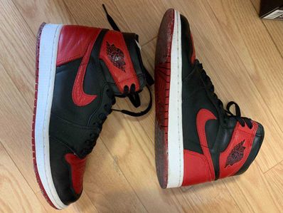 Nike Air Jordan 1 Retro High OG "Bred/Banned" (2016)