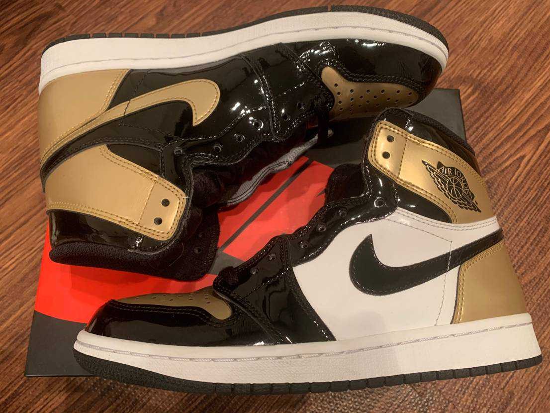 Nike Air Jordan 1 Retro High OG NRG "Gold Toe"