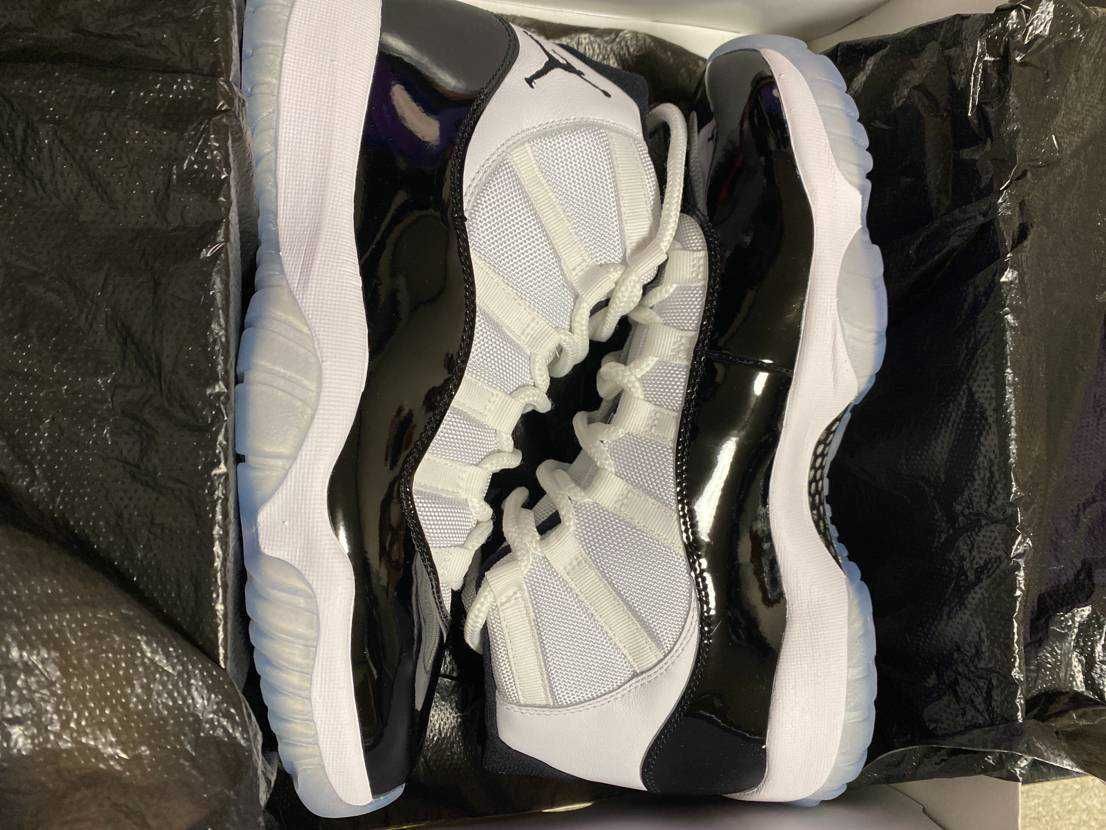 Nike Air Jordan 11 Retro "Concord" (2018)