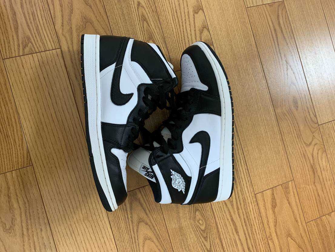 Nike Air Jordan 1 Retro High OG "Black/White" (2014)