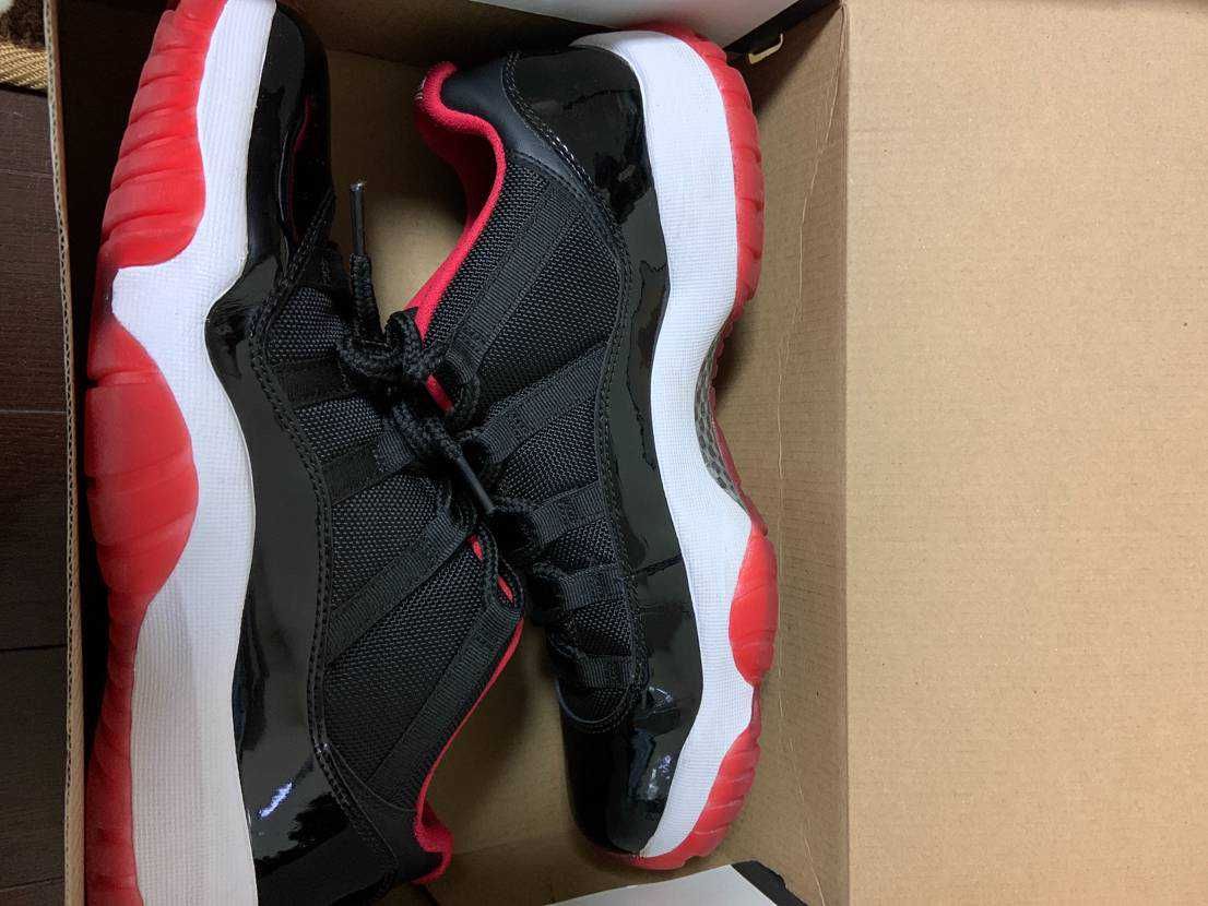 NIKE AIR JORDAN 11 RETRO LOW BRED
