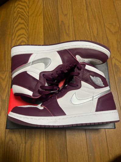 Nike Air Jordan 1 High OG "Bordeaux"