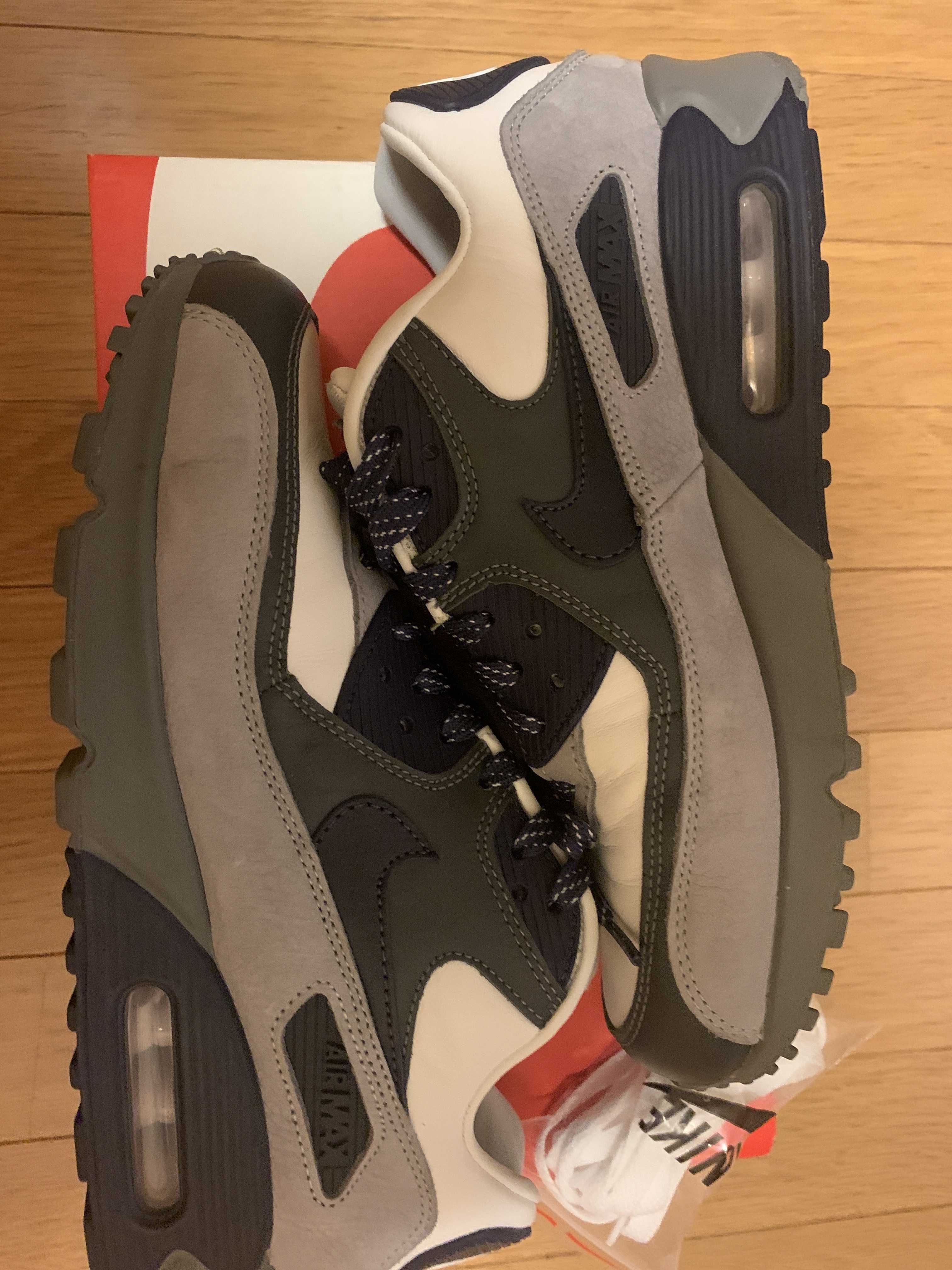 NIKE AIR MAX 90 LAHAR ESCAPE SMOKE GRET