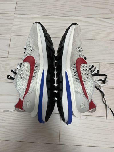 sacai × Nike Vapor Waffle "Royal Fuchsia"