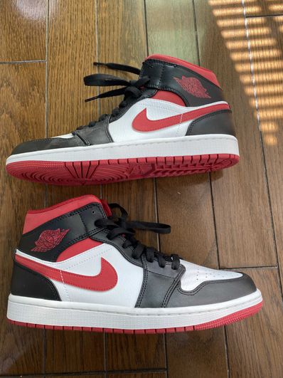 Nike Air Jordan 1 Mid "White/Gym Red Black"