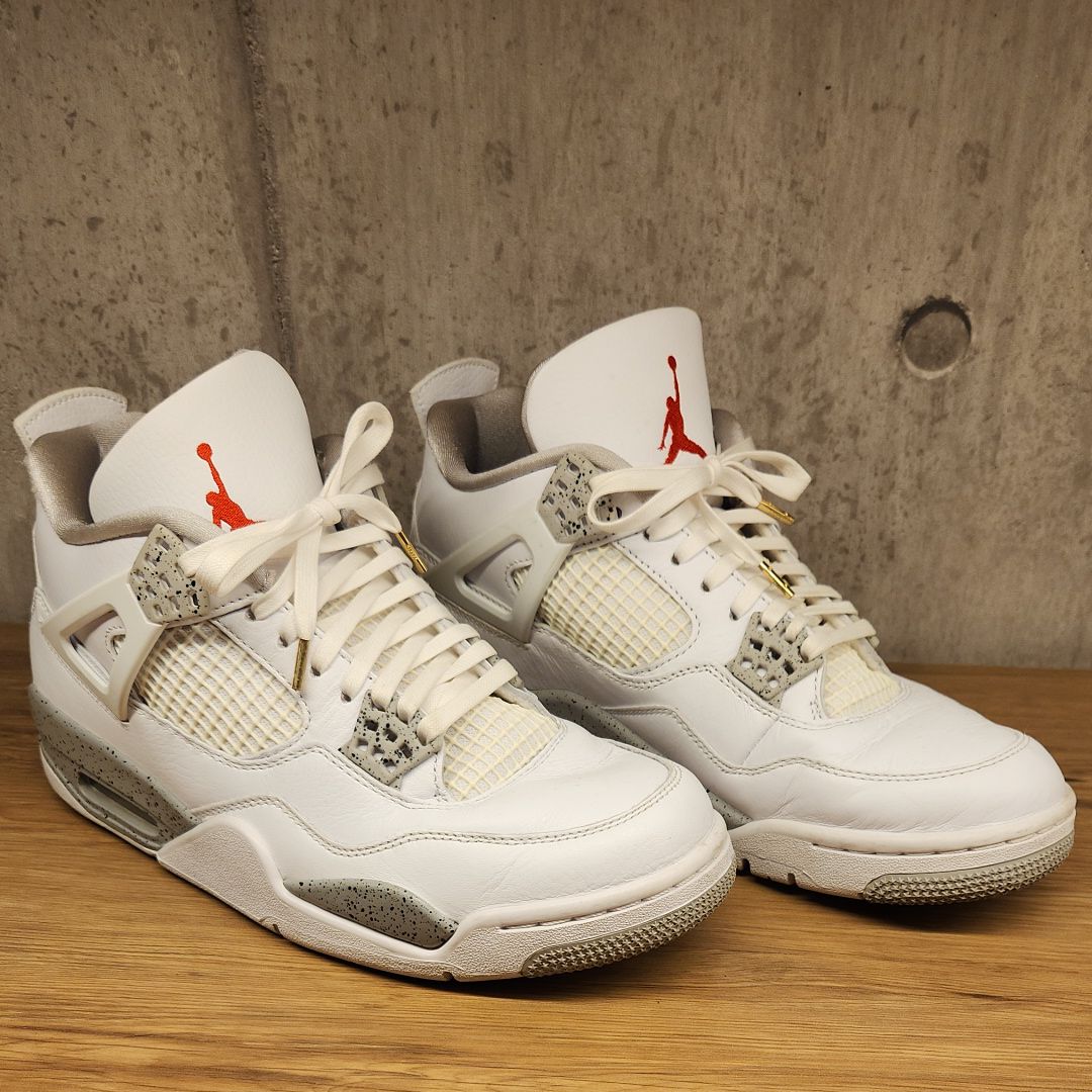 Nike Air Jordan 4 "Tech White"