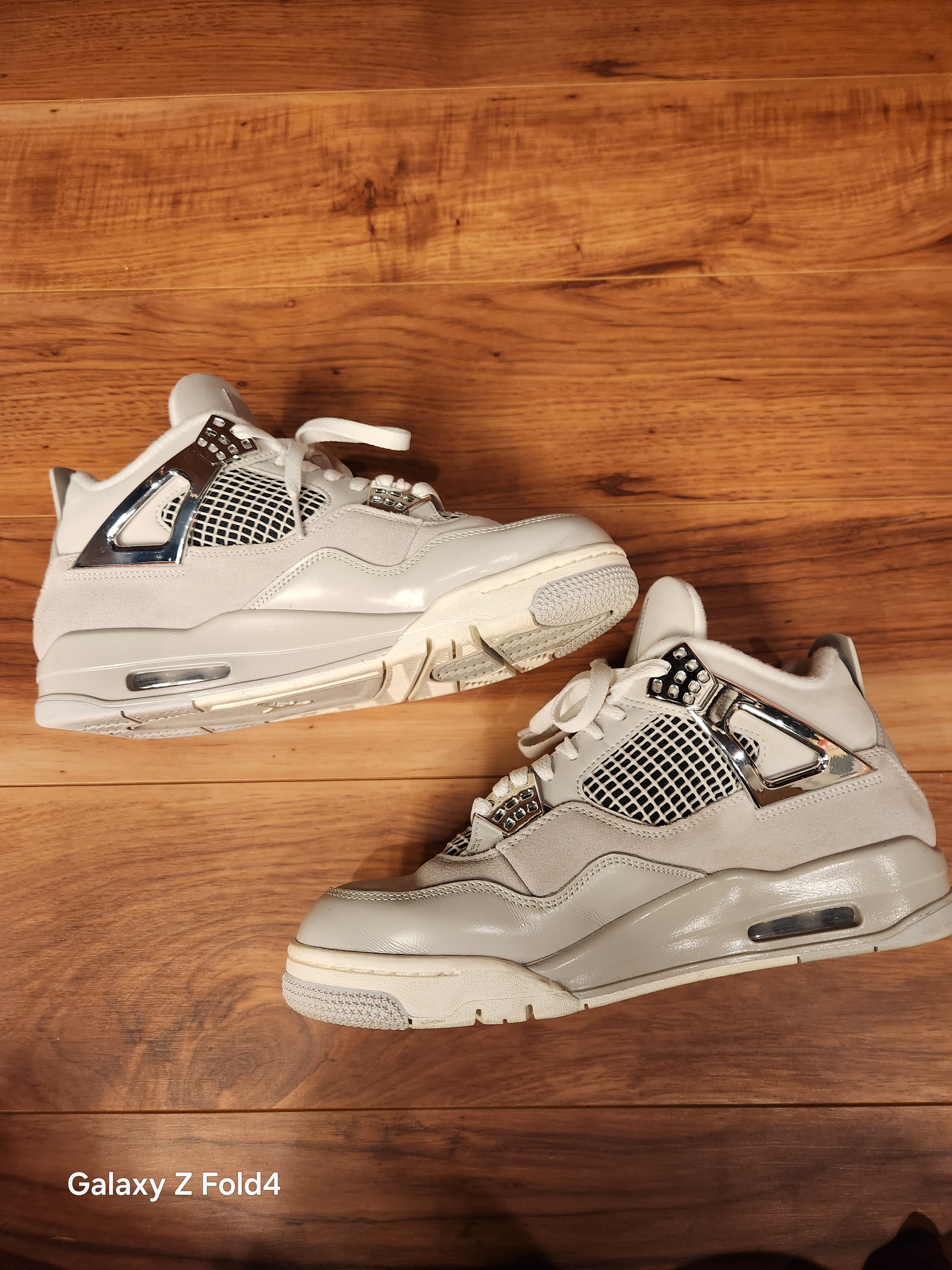 Nike Women's Air Jordan 4 Retro "Frozen Moments"