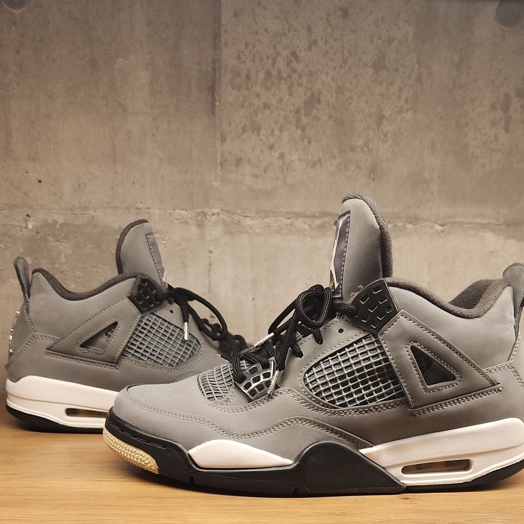 Nike Air Jordan 4 "Cool Grey"