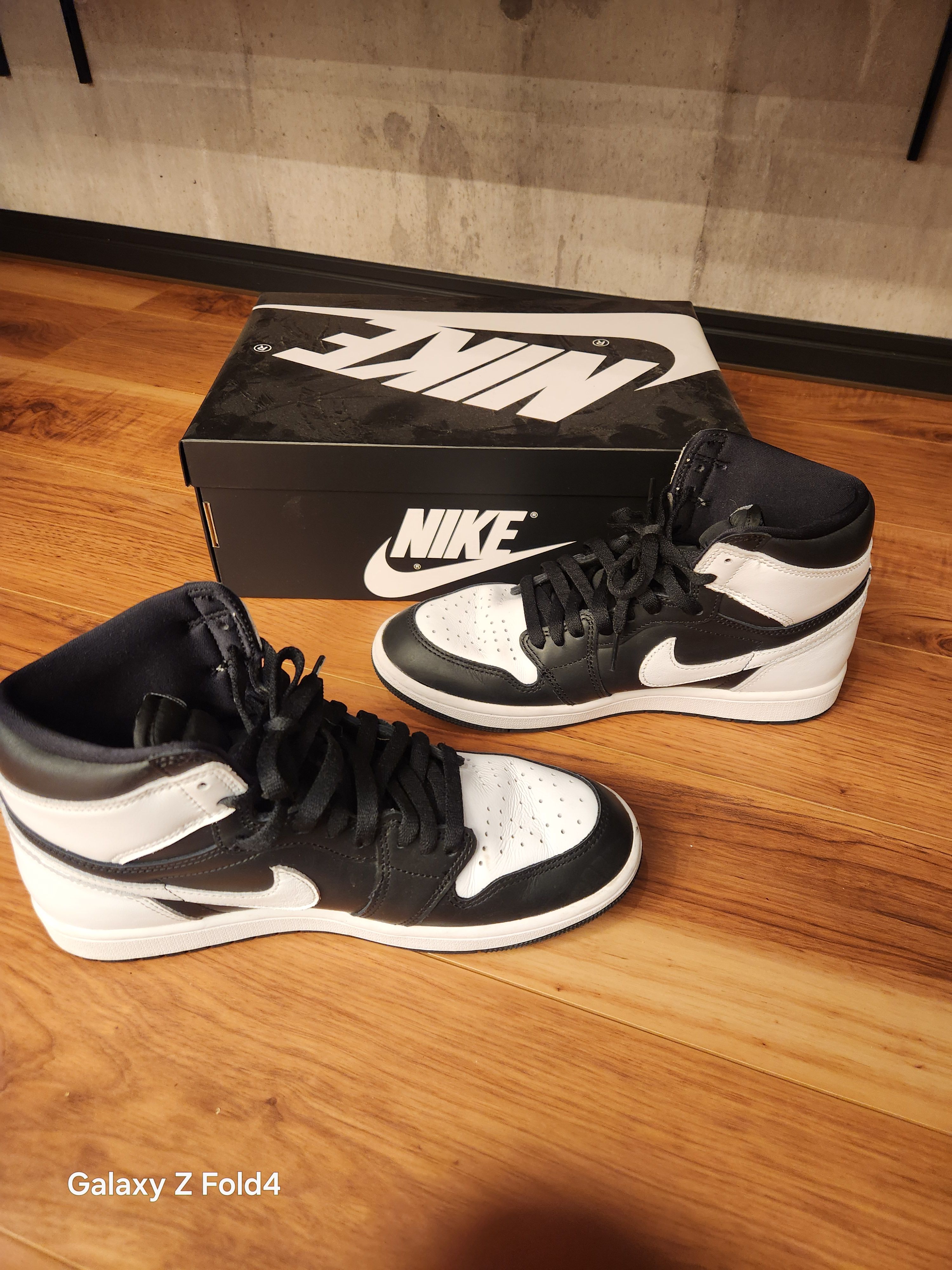 Nike Air Jordan 1 Retro High OG "Black/White" (2014)