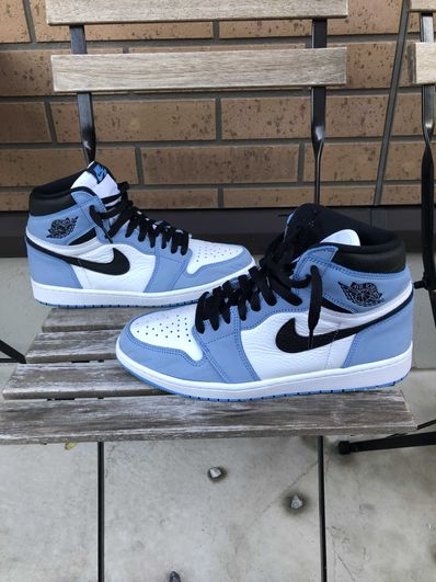 Nike Air Jordan 1 High OG "University Blue"