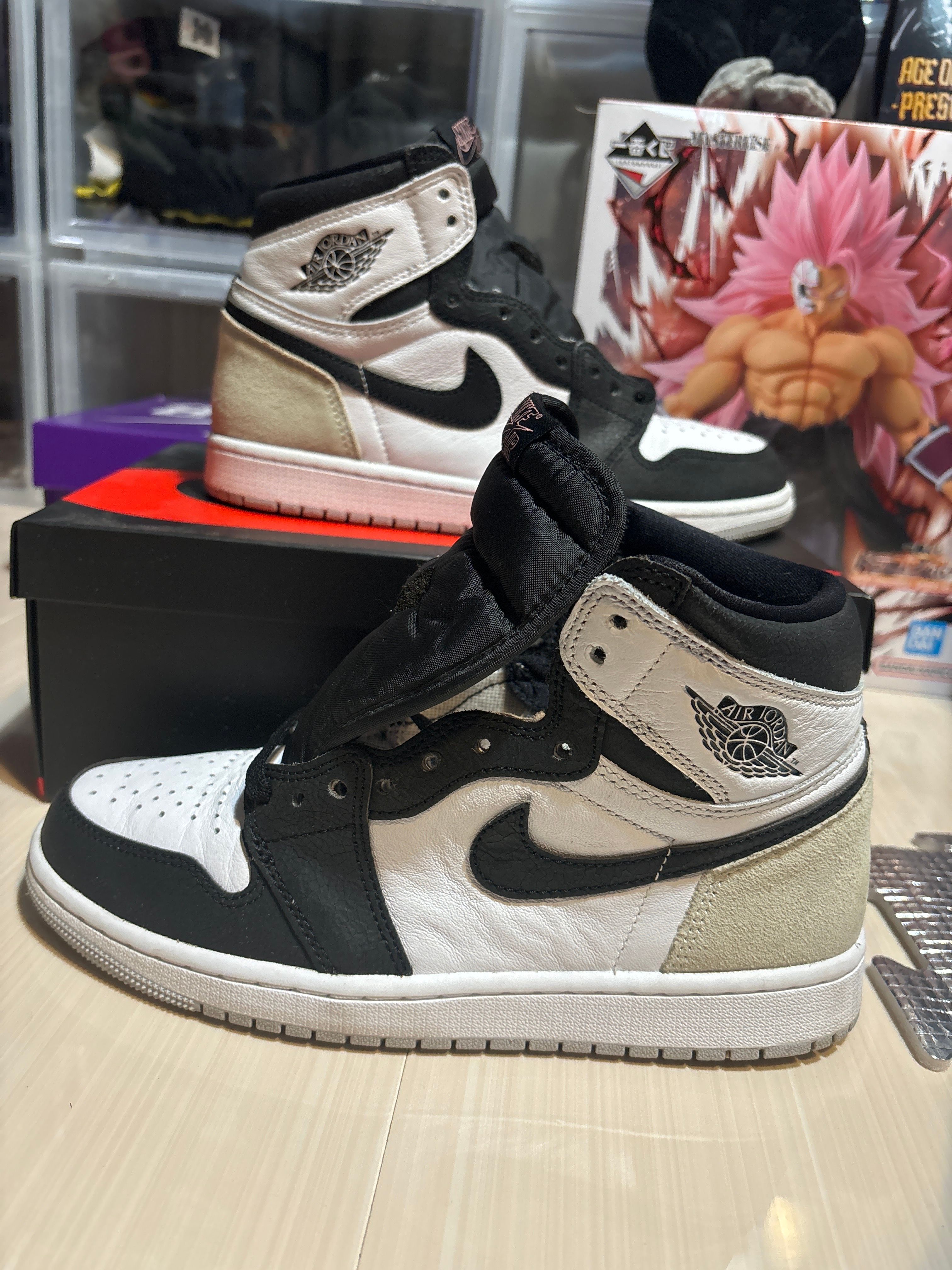 Nike Air Jordan 1 High OG "Bleached Coral"