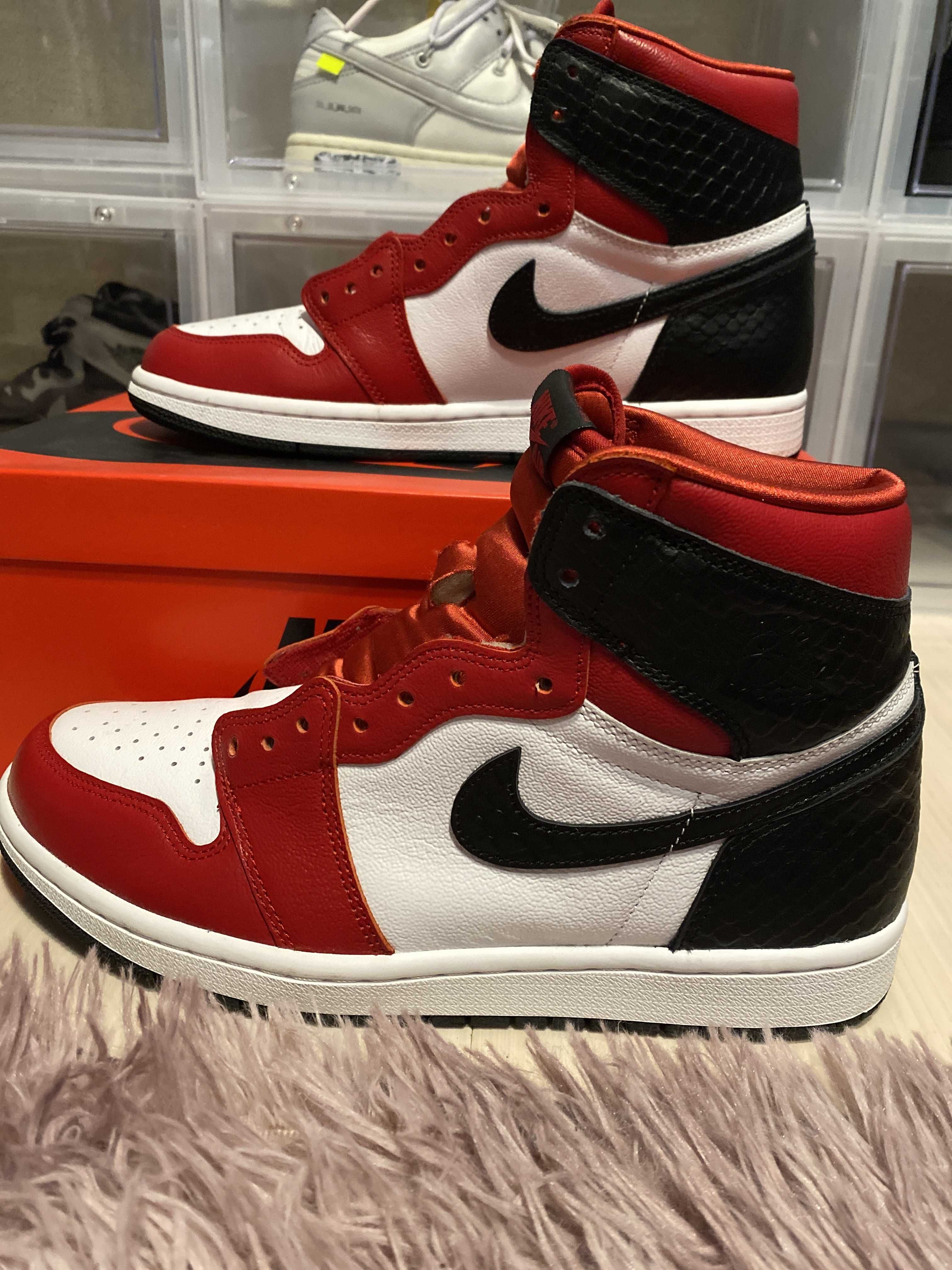 Nike Women's Air Jordan 1 High OG "Satin Red"