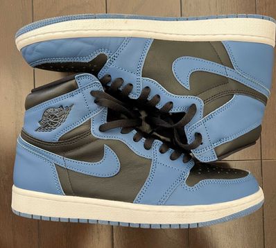 Nike Air Jordan 1 Retro High OG "Dark Marina Blue"