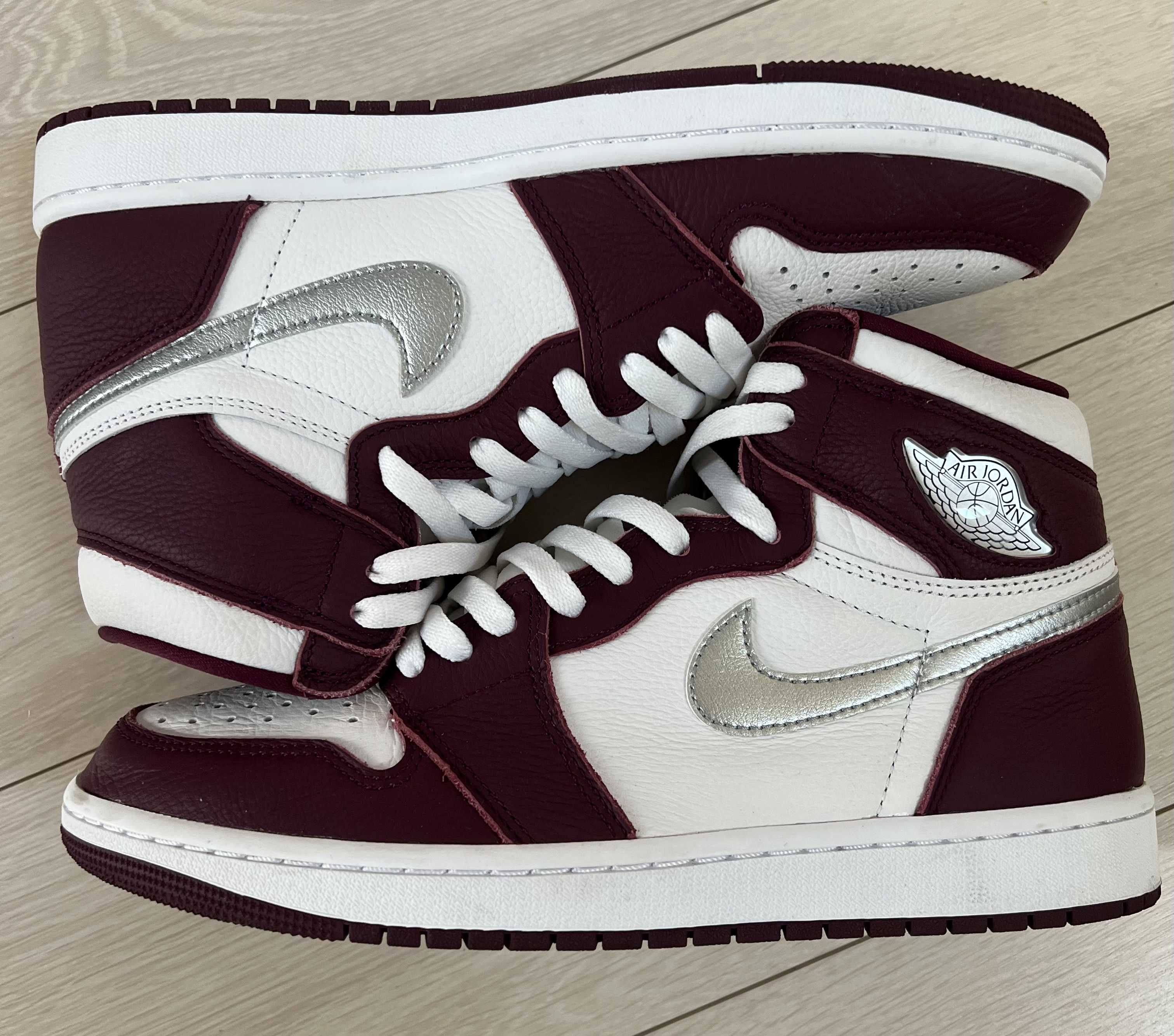 Nike Air Jordan 1 High OG "Bordeaux"