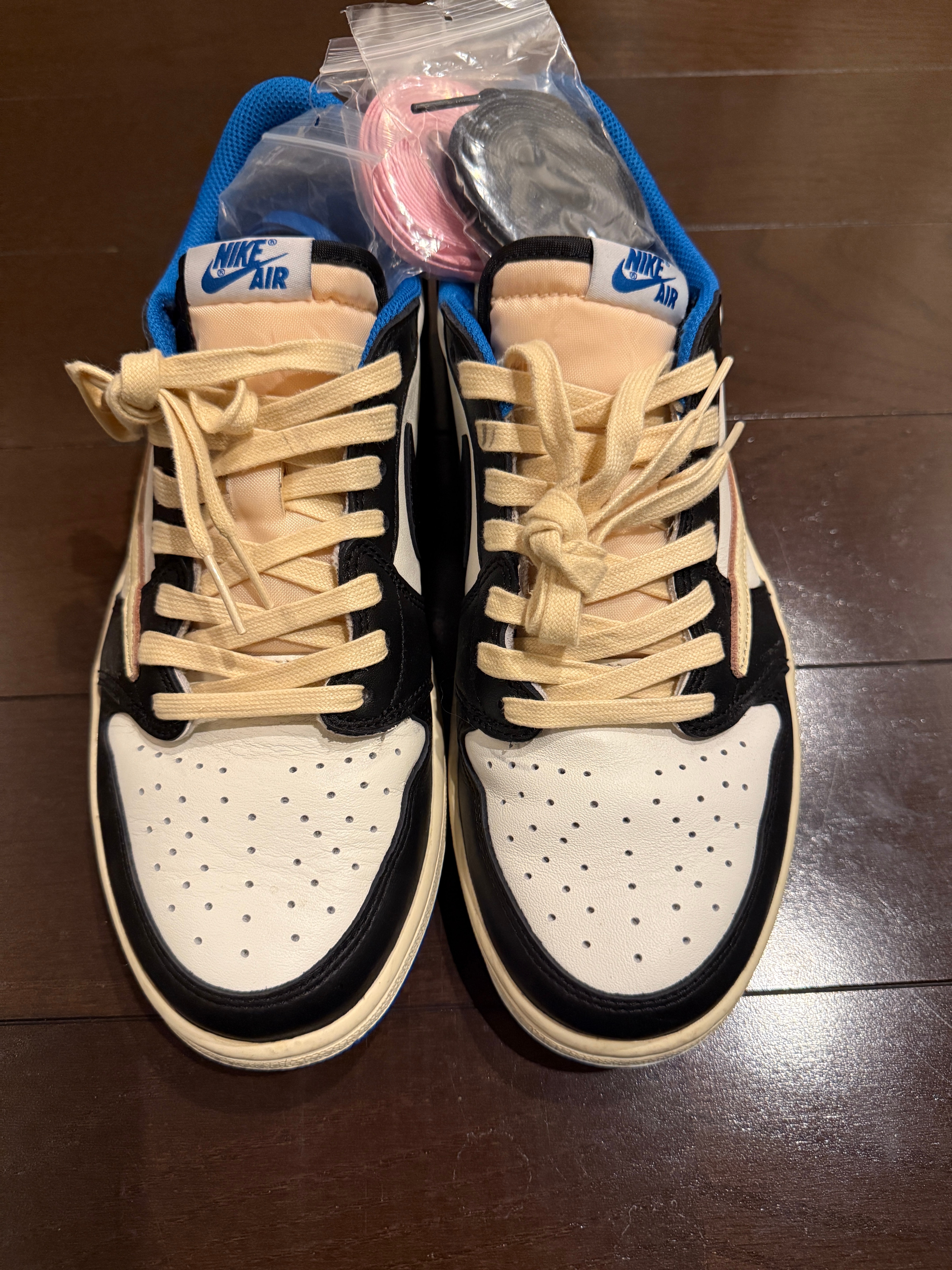 Travis Scott × fragment design × Nike Air Jordan 1 Low OG SP "Military Blue"