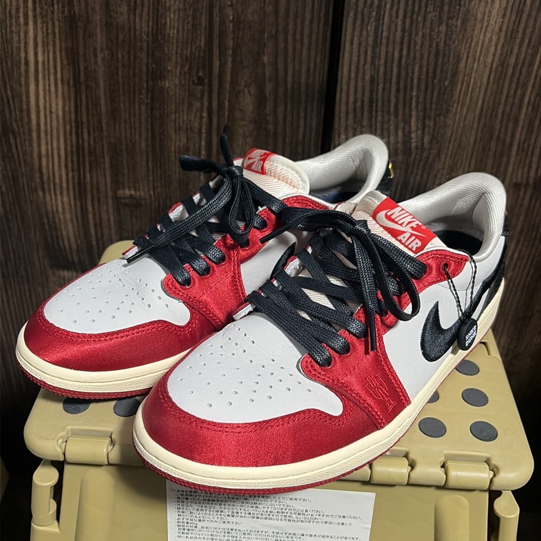 Trophy Room × Nike Air Jordan 1 Low OG "Sail and Varsity Red"