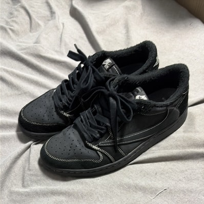 Travis Scott × Nike Air Jordan 1 Low OG SP "Black Phantom"
