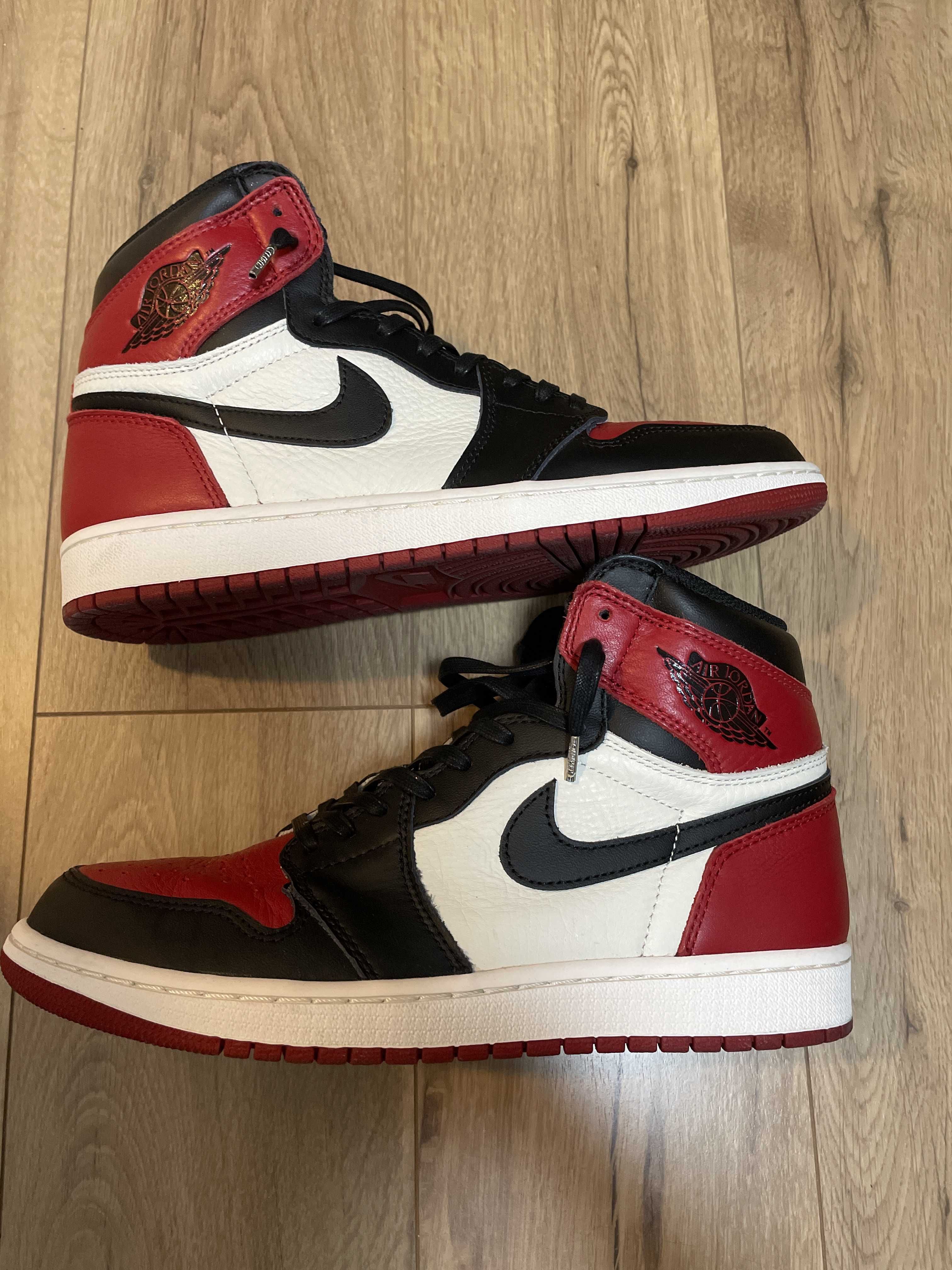 Nike Air Jordan 1 Retro High OG "Bred Toe"