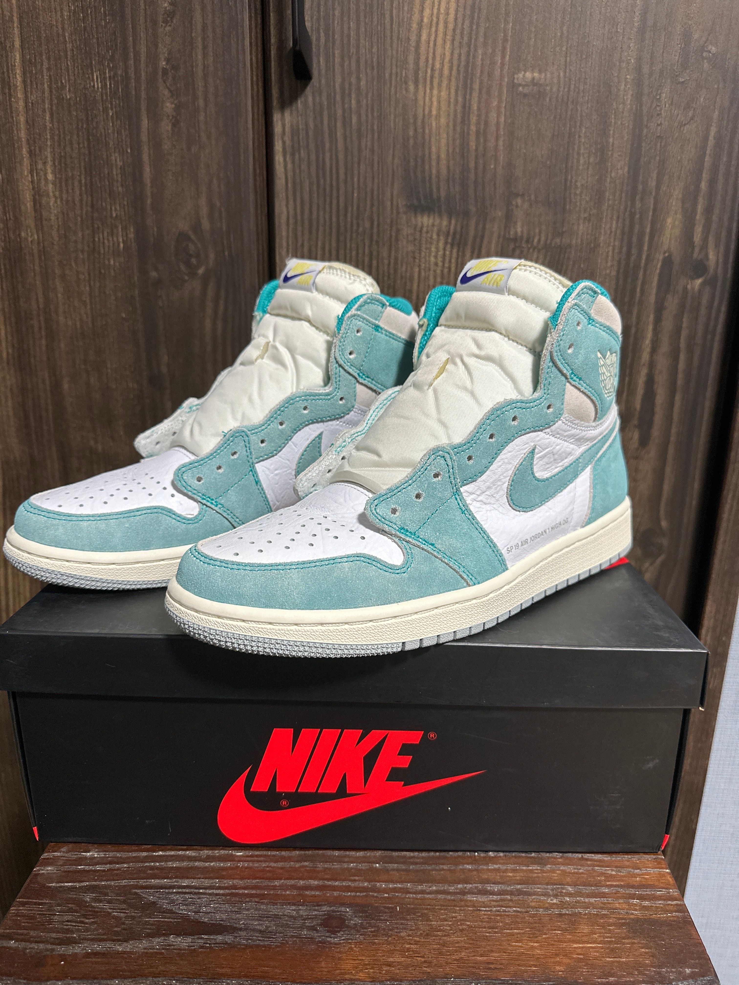 Nike Air Jordan 1 Retro High OG "Turbo Green"