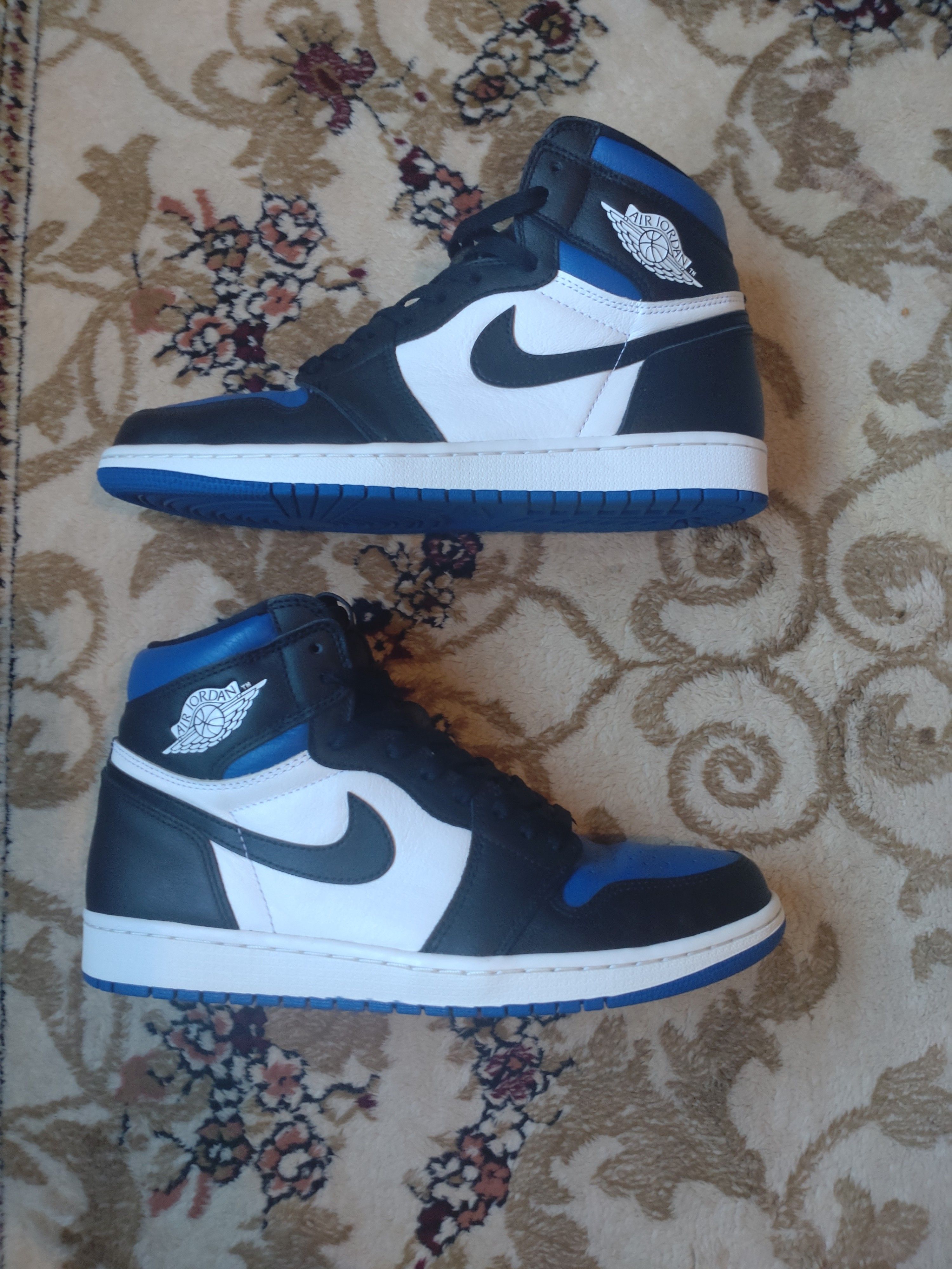 Nike Air Jordan 1 Retro High OG "Royal Toe" (2020)