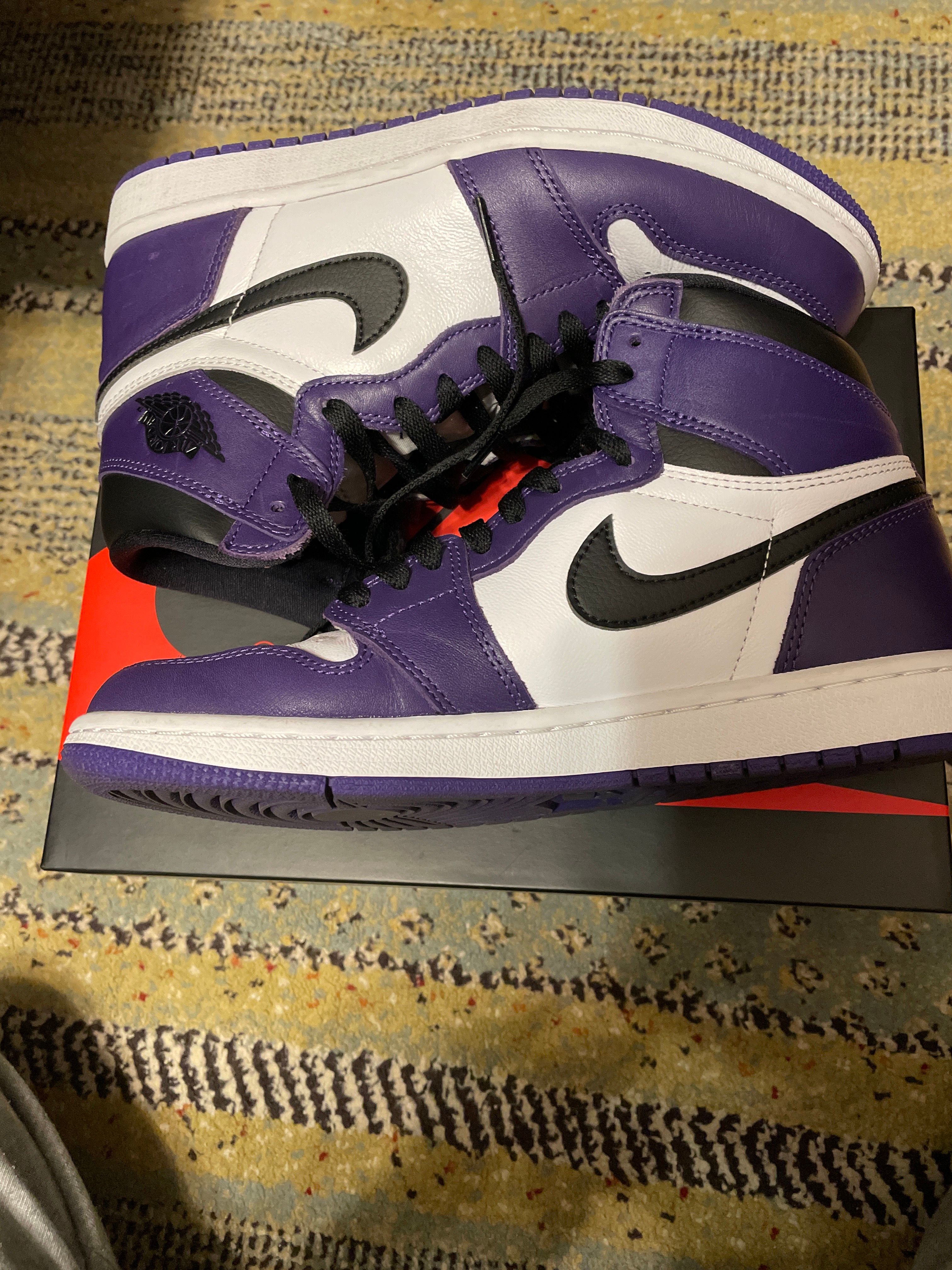 Nike Air Jordan 1 Retro High OG "Court Purple White/Black" (2020)   
