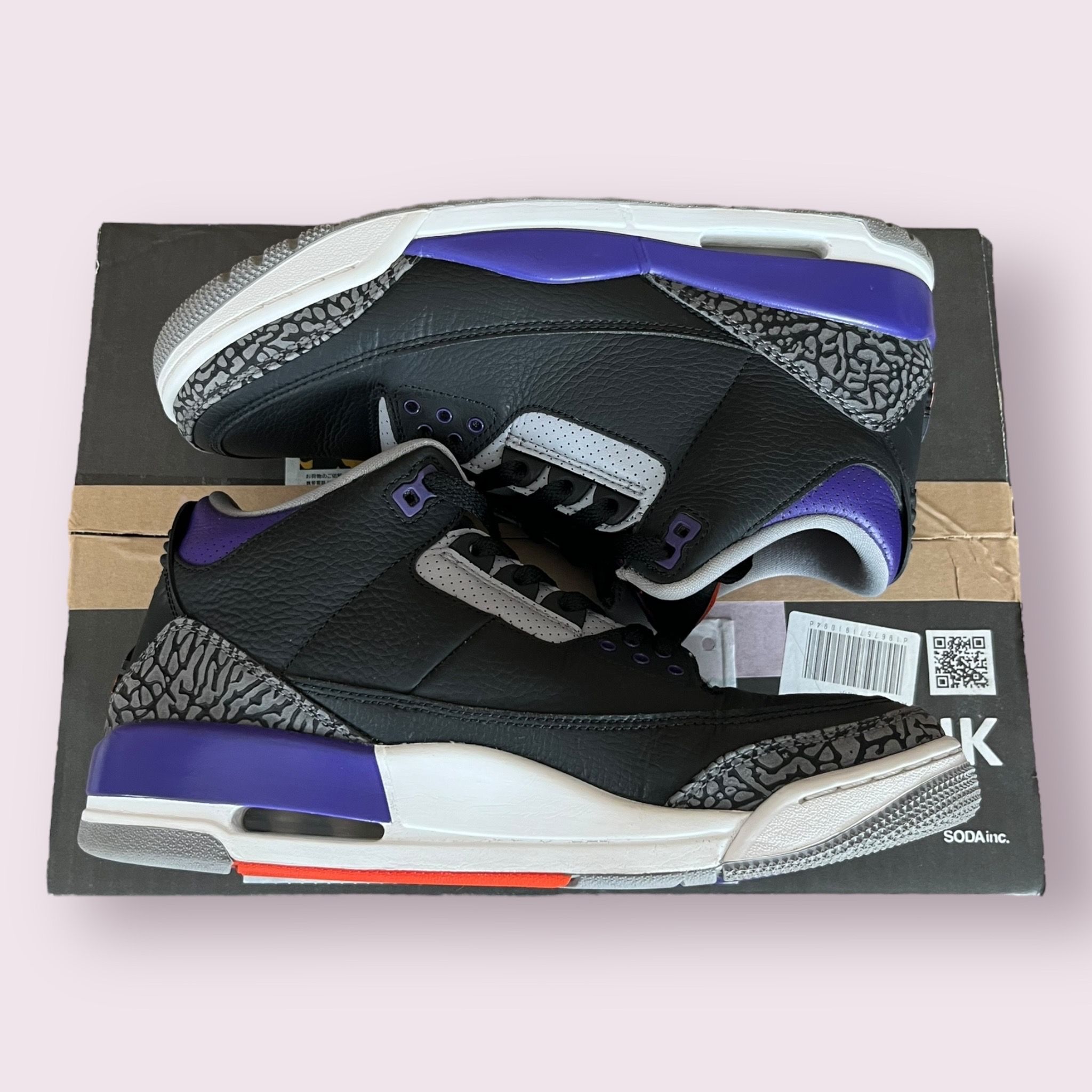 Nike Air Jordan 3 Retro "Black/Court Purple"