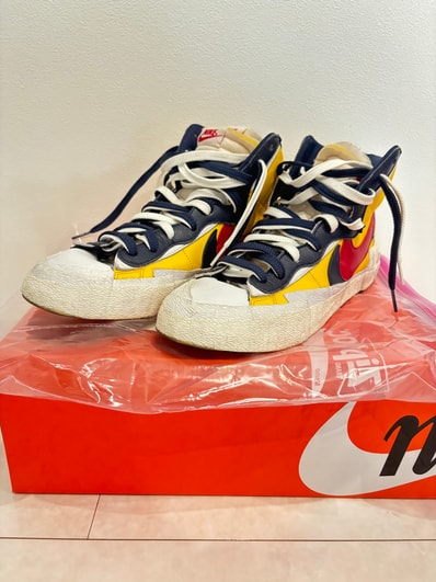 sacai × Nike Blazer Mid "Varsity Maize/Varsity Red"