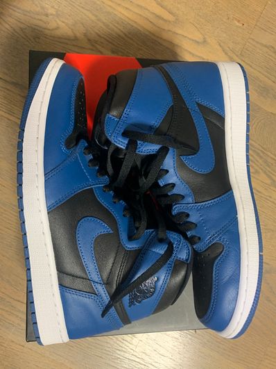 Nike Air Jordan 1 Retro High OG "Dark Marina Blue"
