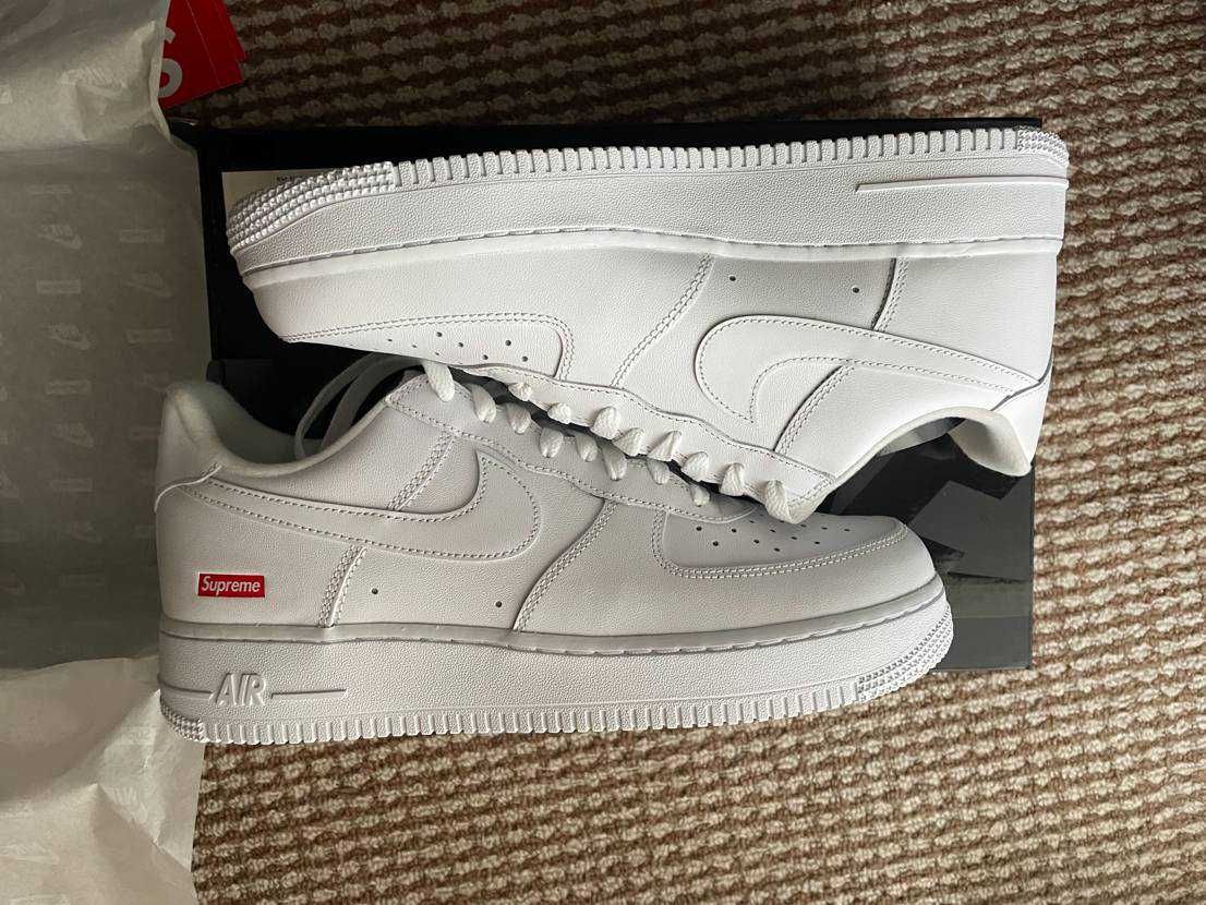 Supreme × Nike Air Force 1 Low "White"