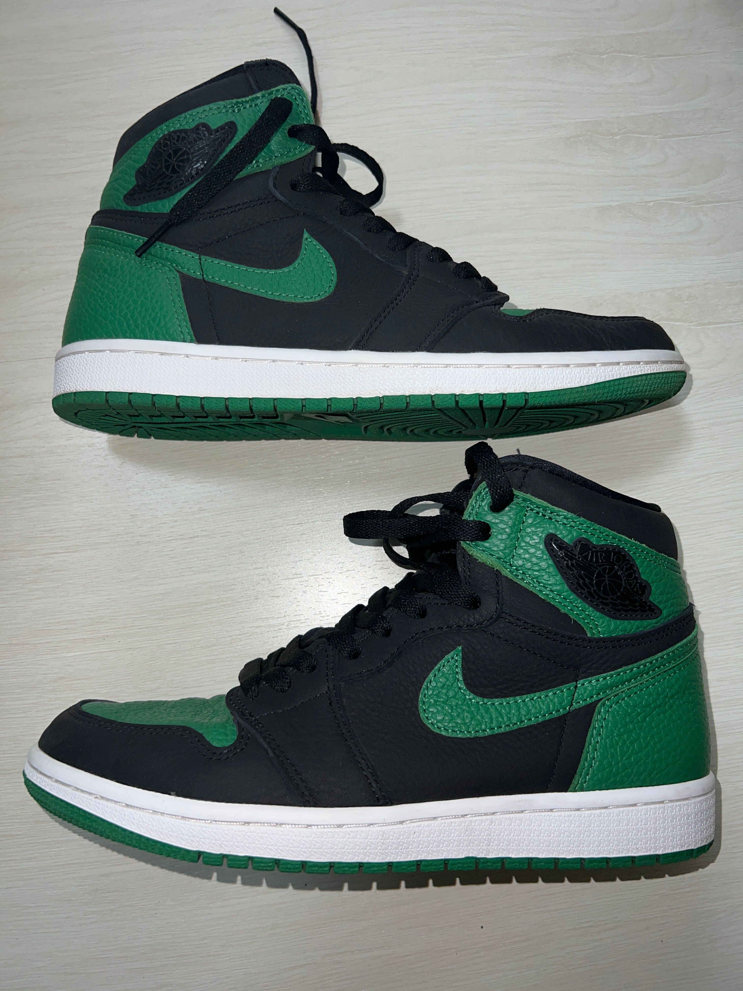 Nike Air Jordan 1 Retro High OG "Black/Pine Green" (2020)      