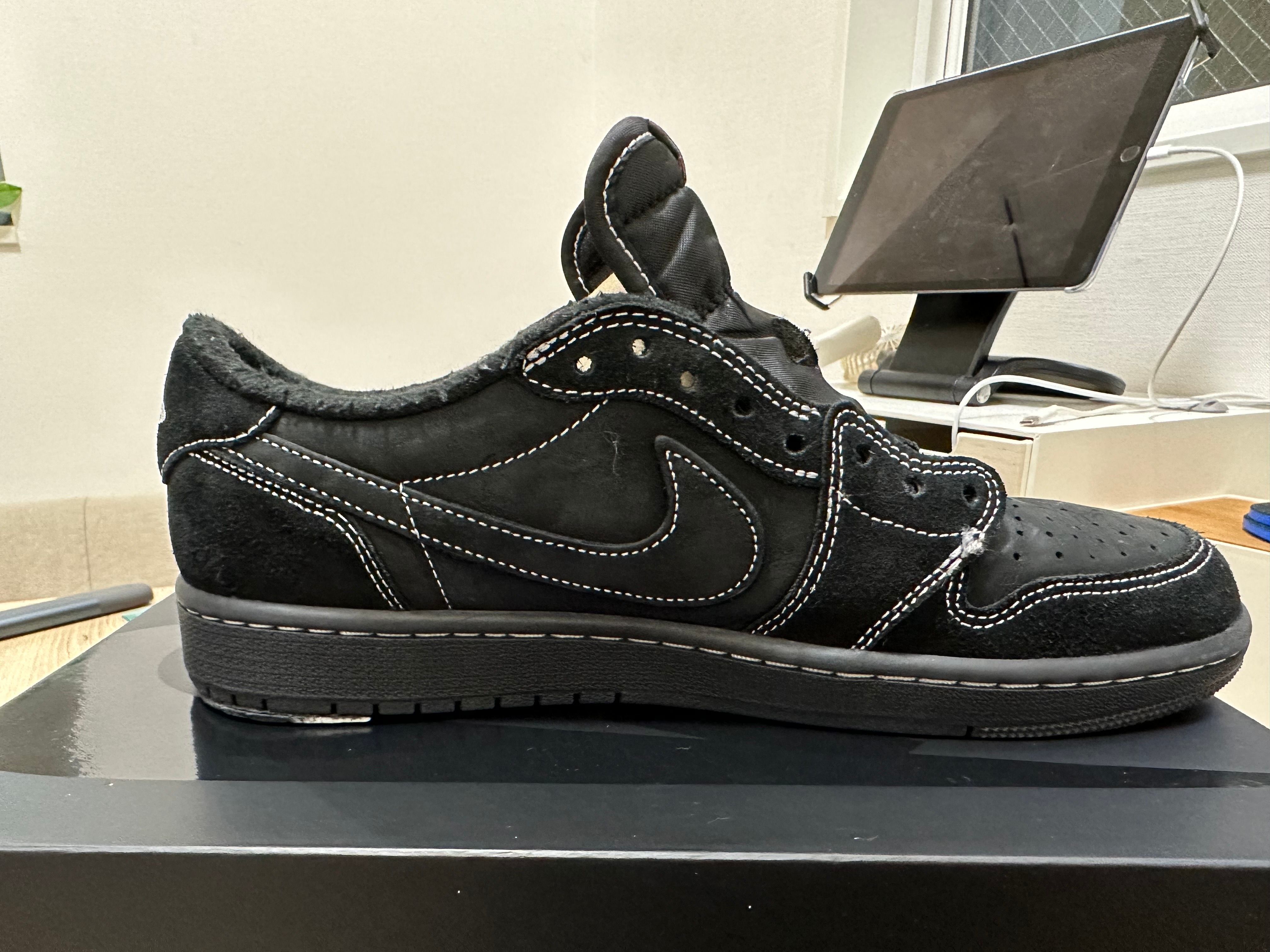 Travis Scott × Nike Air Jordan 1 Low OG SP "Black Phantom"