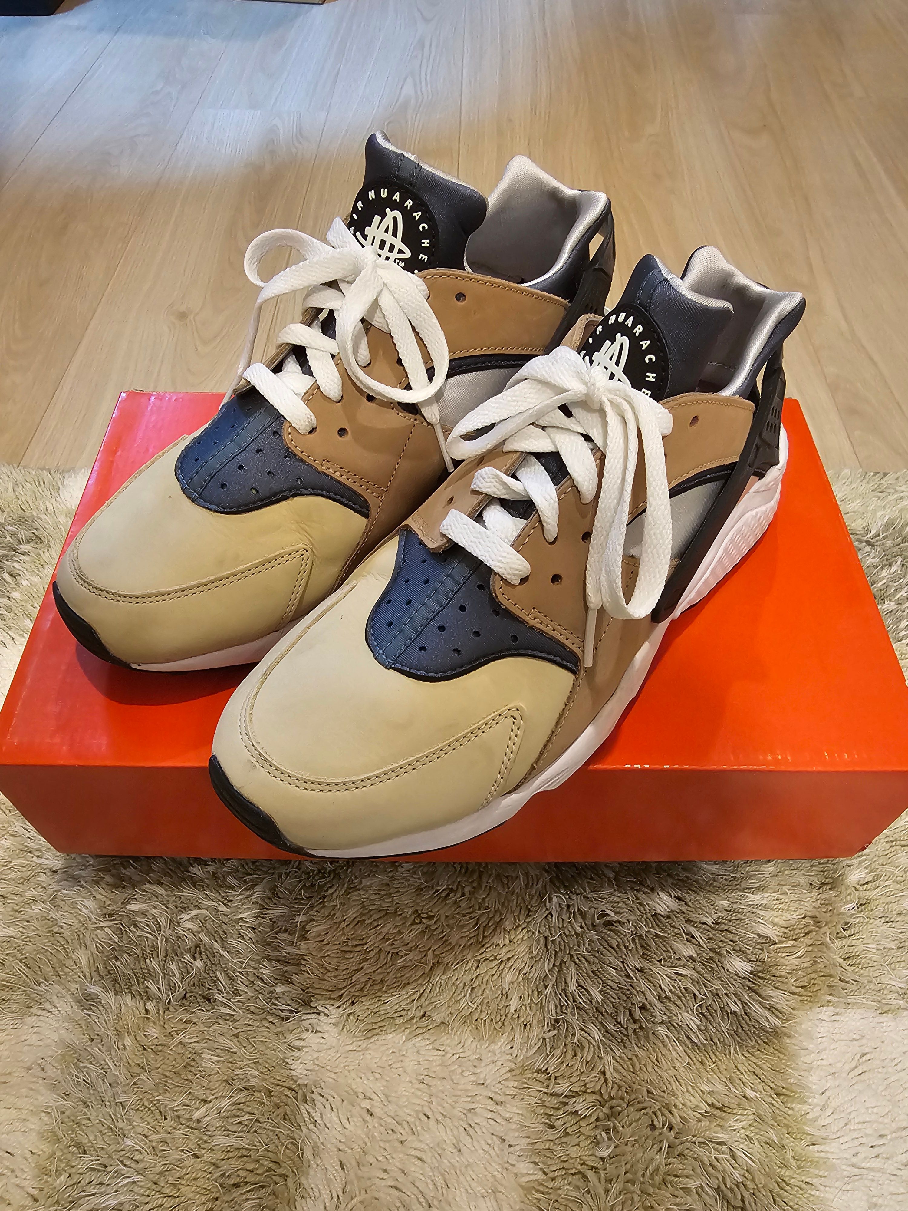 Nike Air Huarache "Escape" (2021)