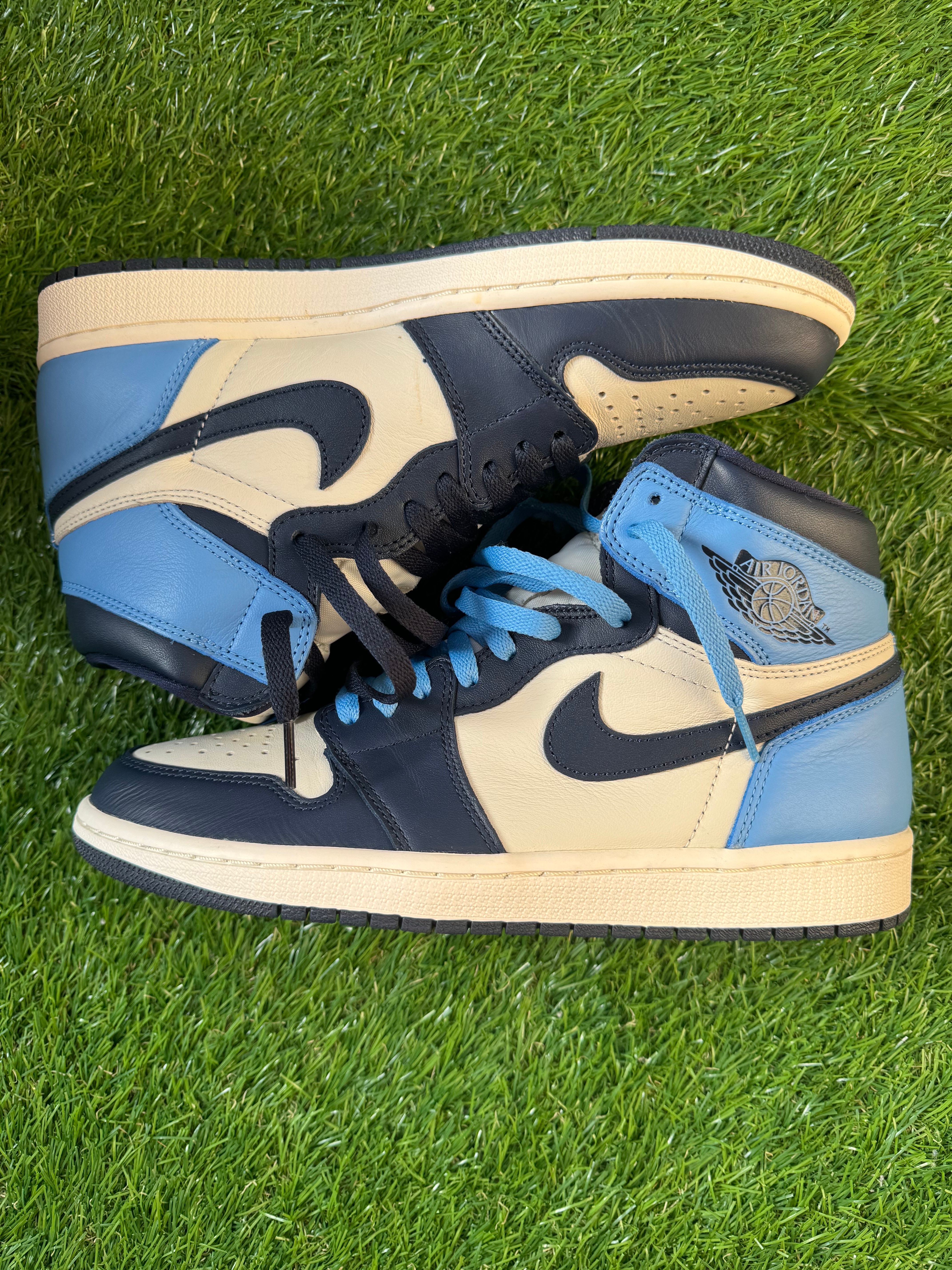 Nike Air Jordan 1 Retro High OG "Obsidian/University Blue"