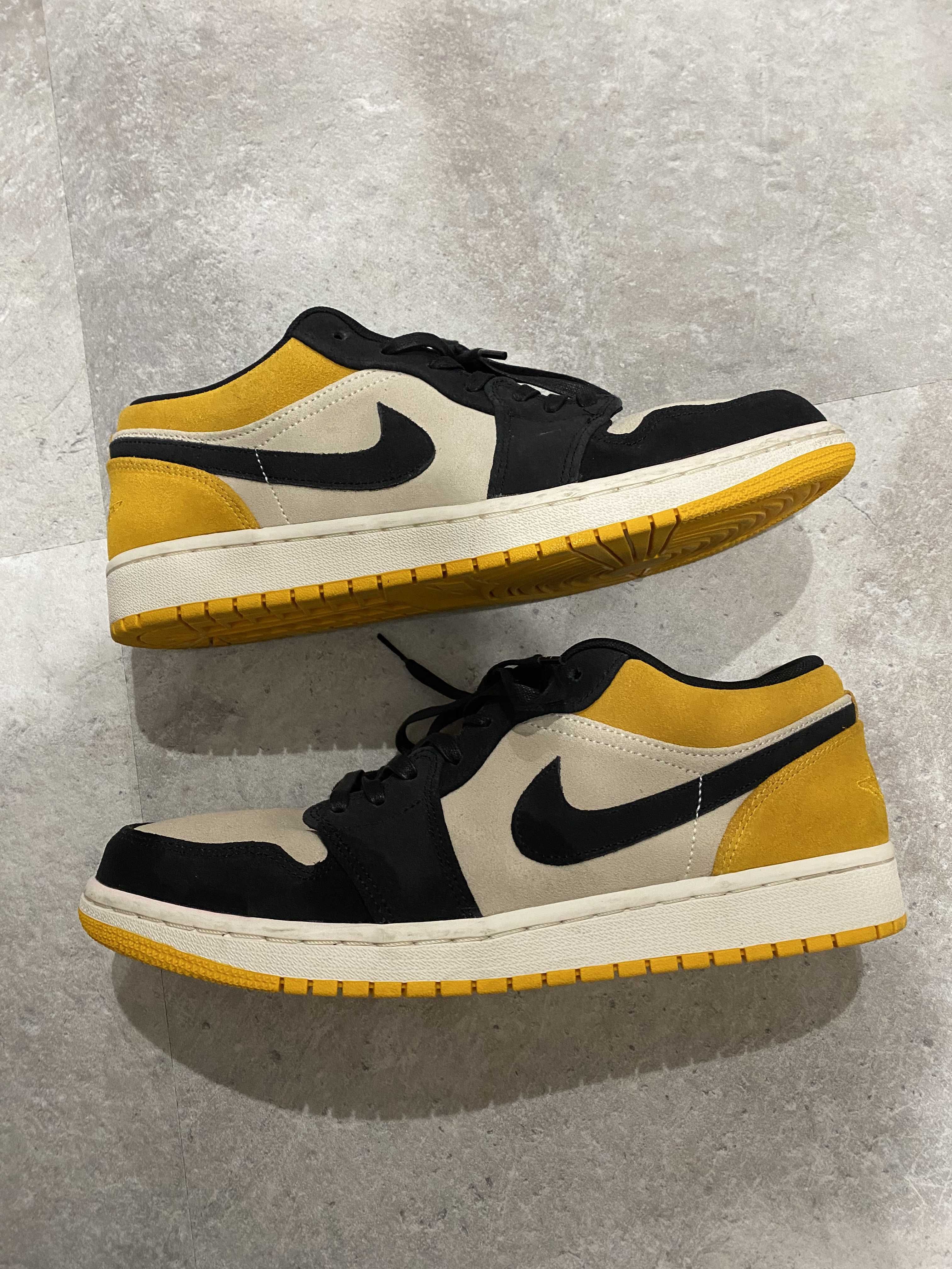 Nike Air Jordan 1 Low "Sail University Gold Black"