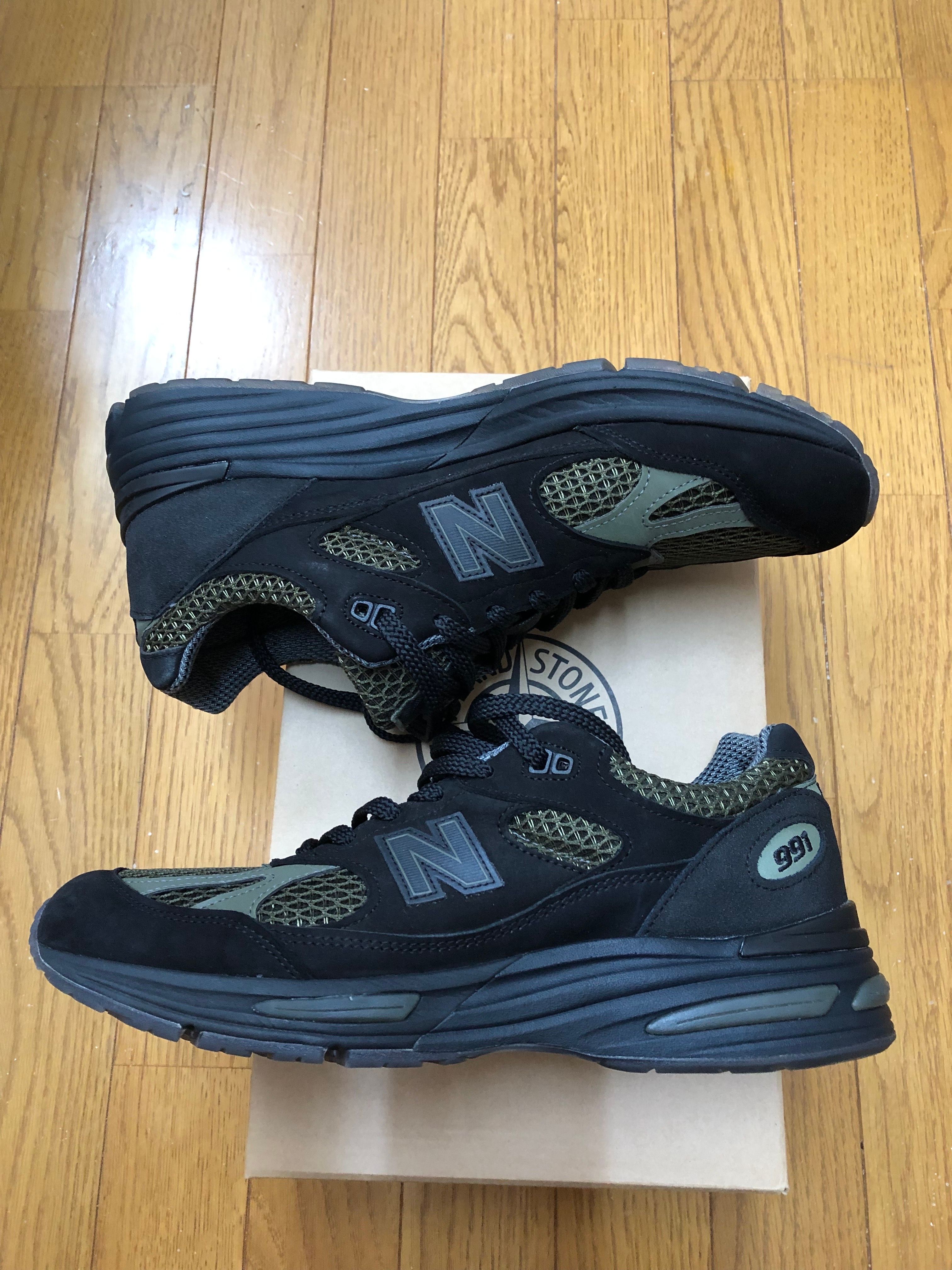 Stone Island × New Balance 991V2 "Black"