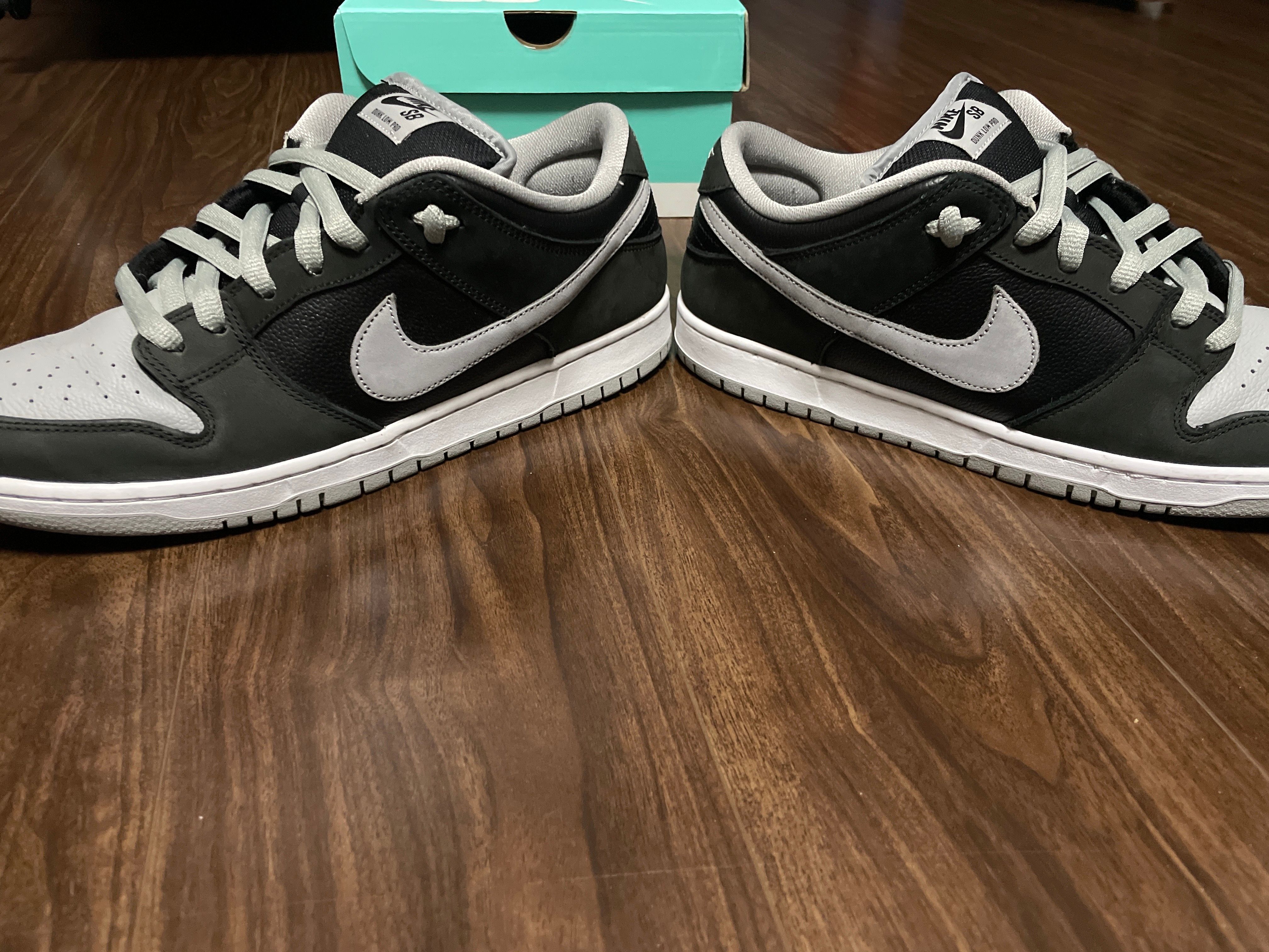 Nike SB Dunk Low "Shadow"