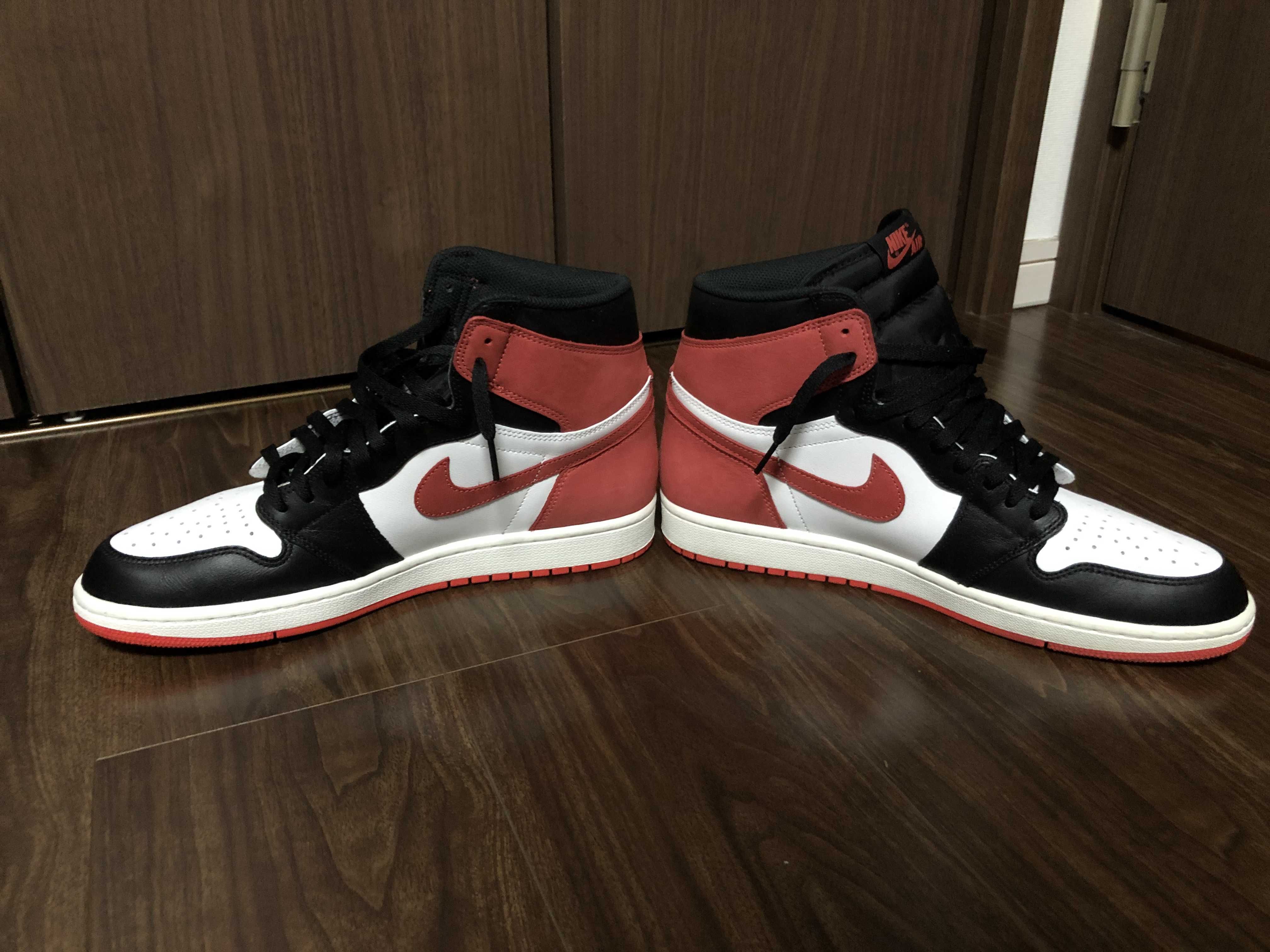 NIKE AIR JORDAN 1 RETRO HIGH "TRACK RED"