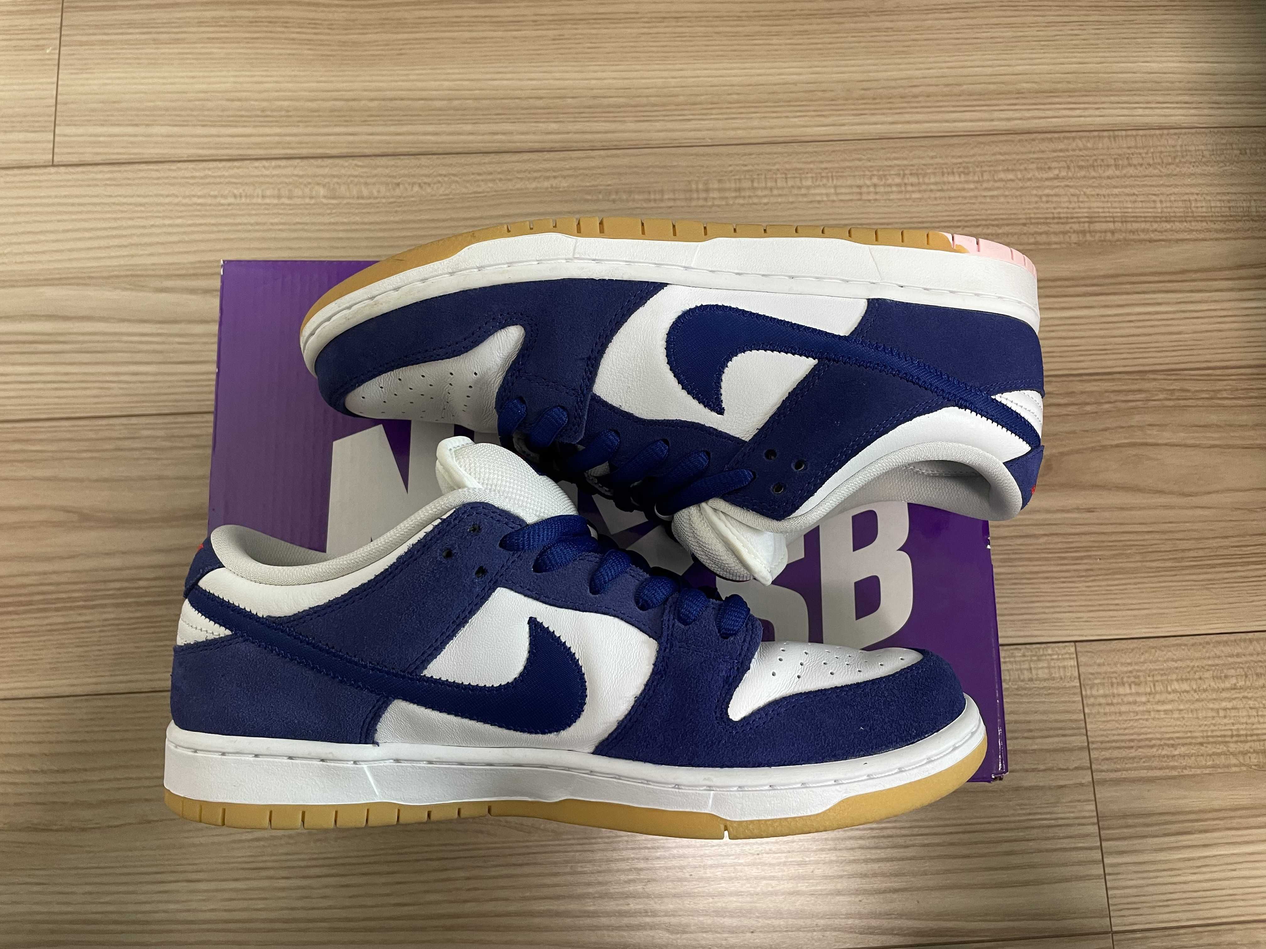 Nike SB Dunk Low "Los Angeles Dodgers/Deep Royal Blue"