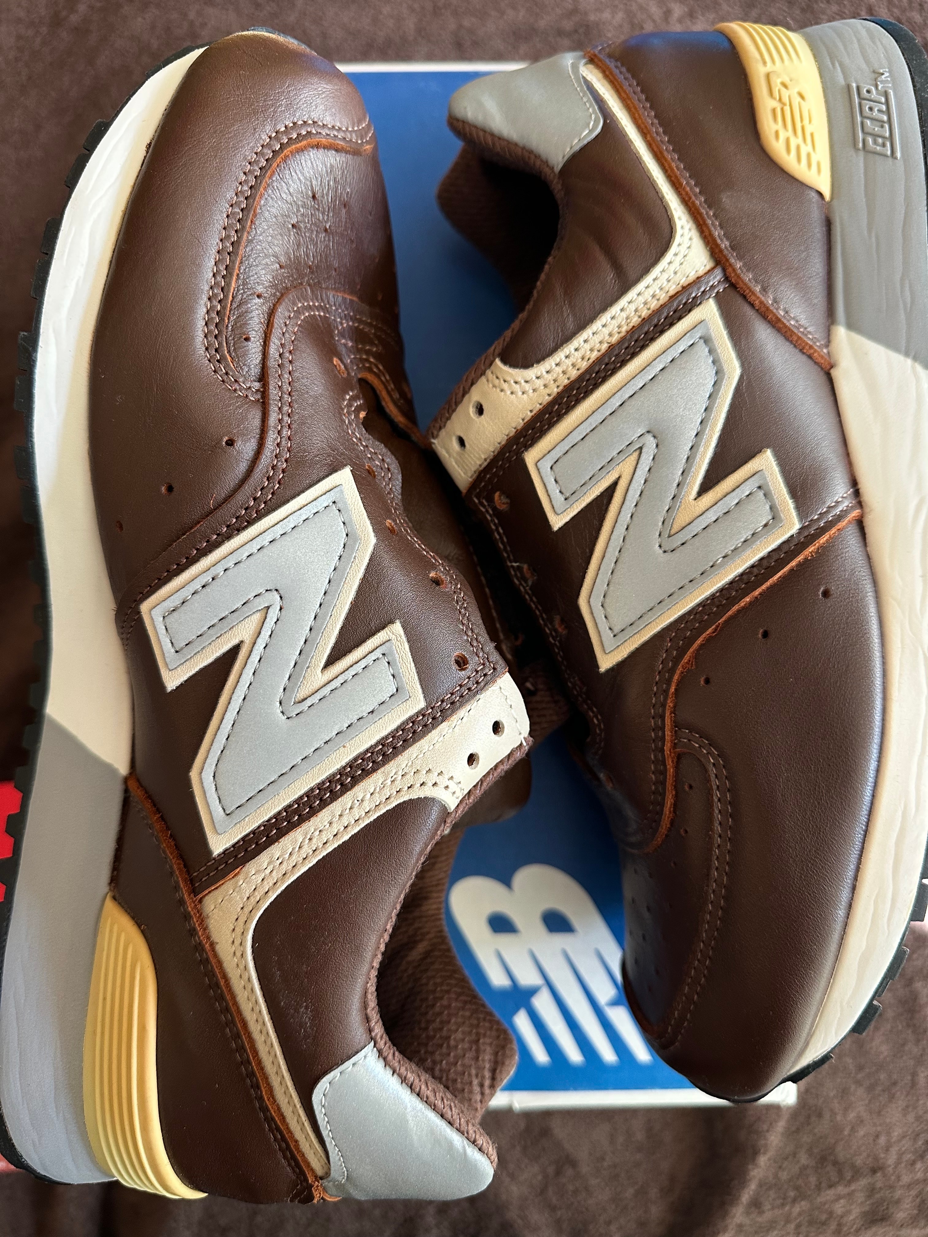 ニューバランス 576 "チョコレート ブラウン"