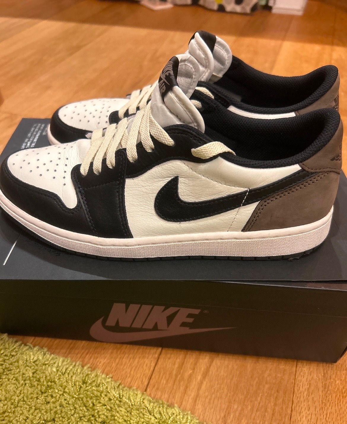 Nike Air Jordan 1 Retro Low OG "Mocha"